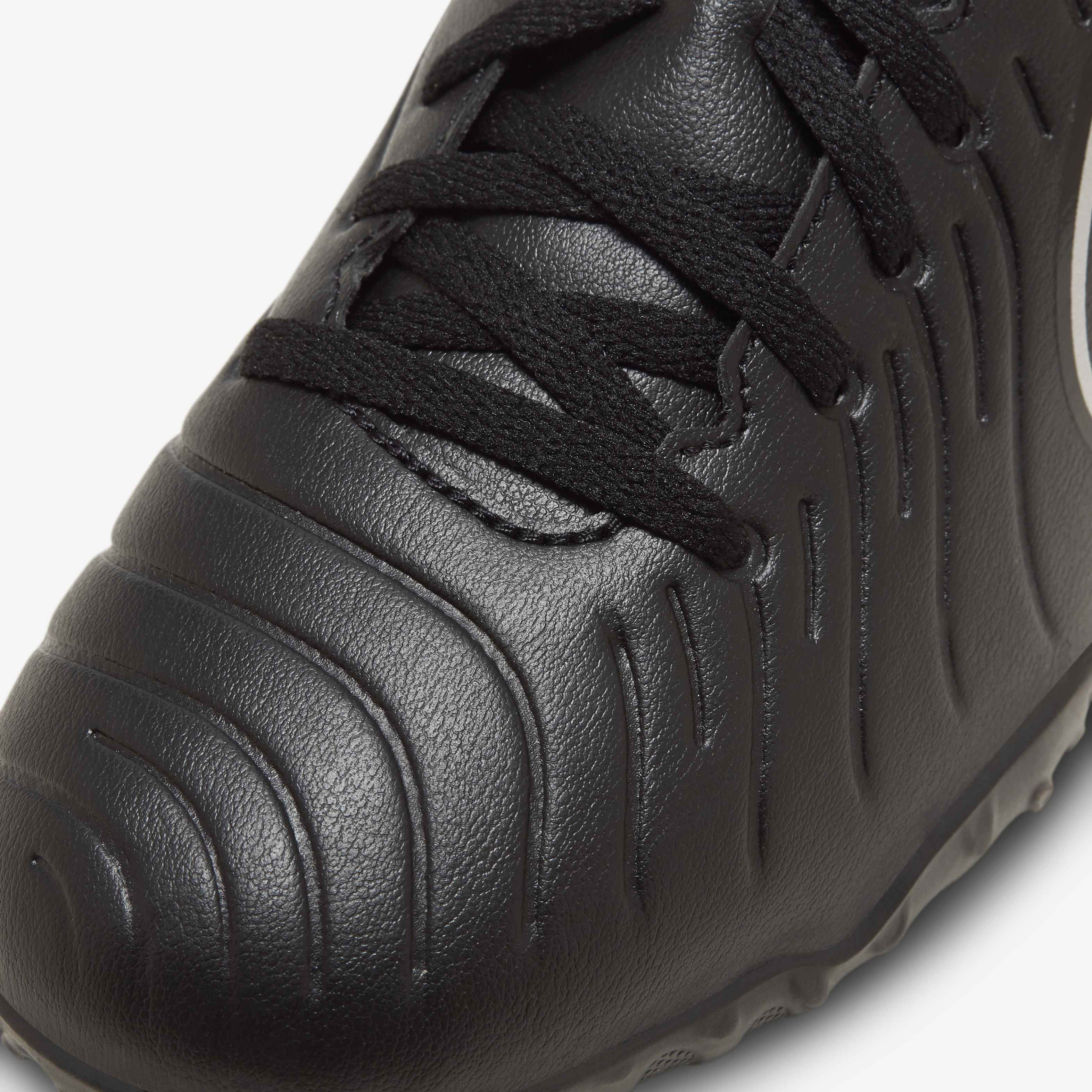 Nike Jr. Tiempo Legend 10 Club image number 7