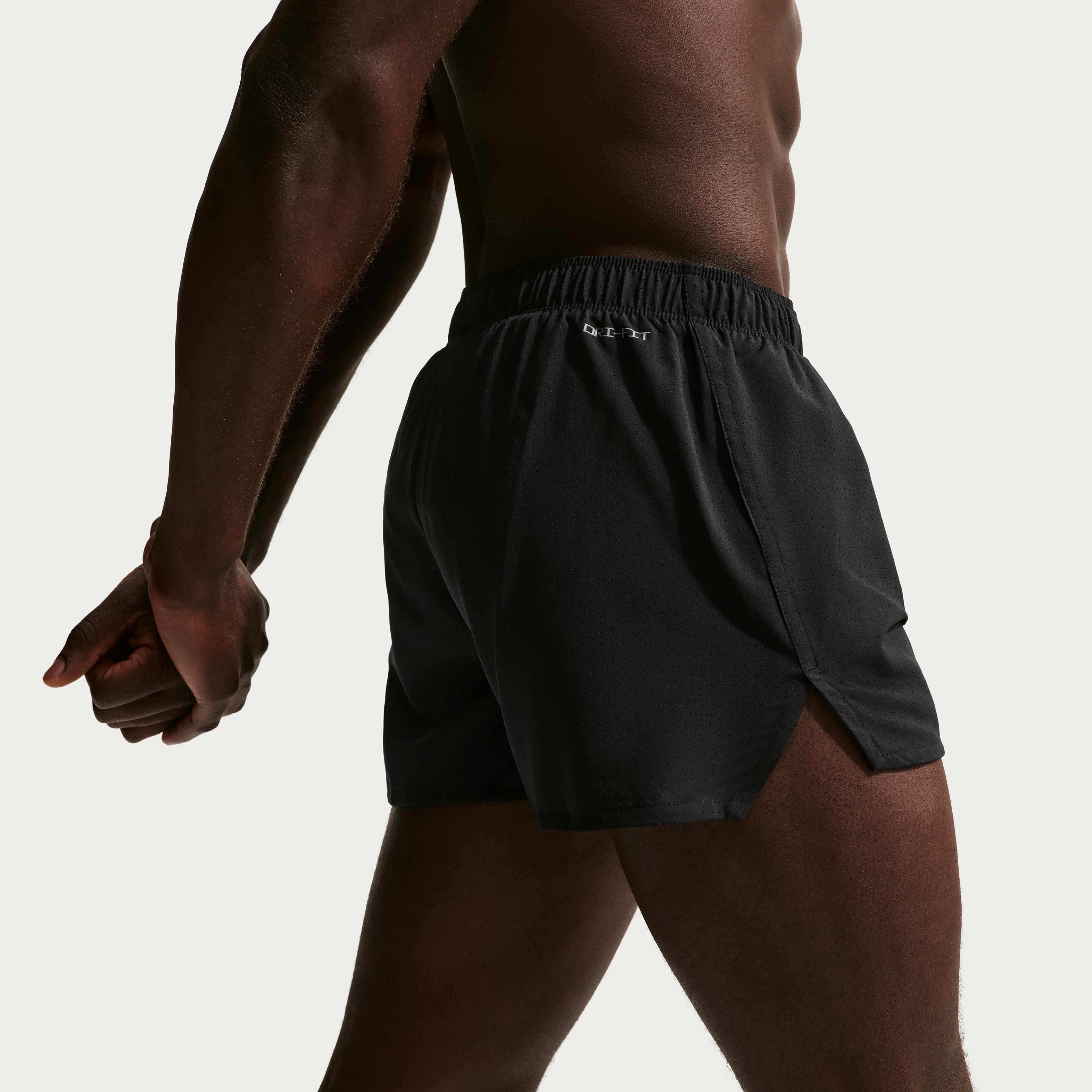 Nike Fast image number 2