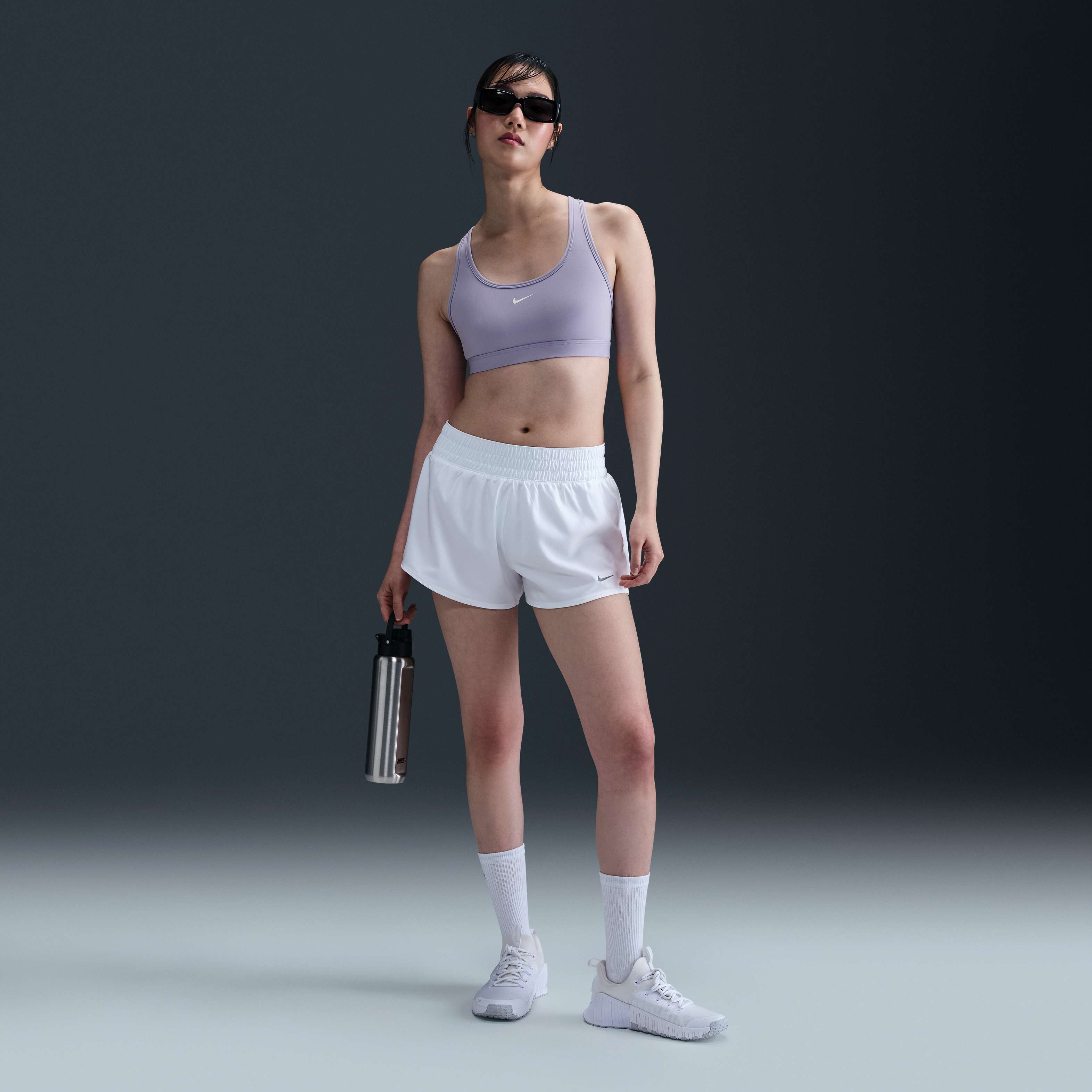 Nike Swoosh Light Support image number 3