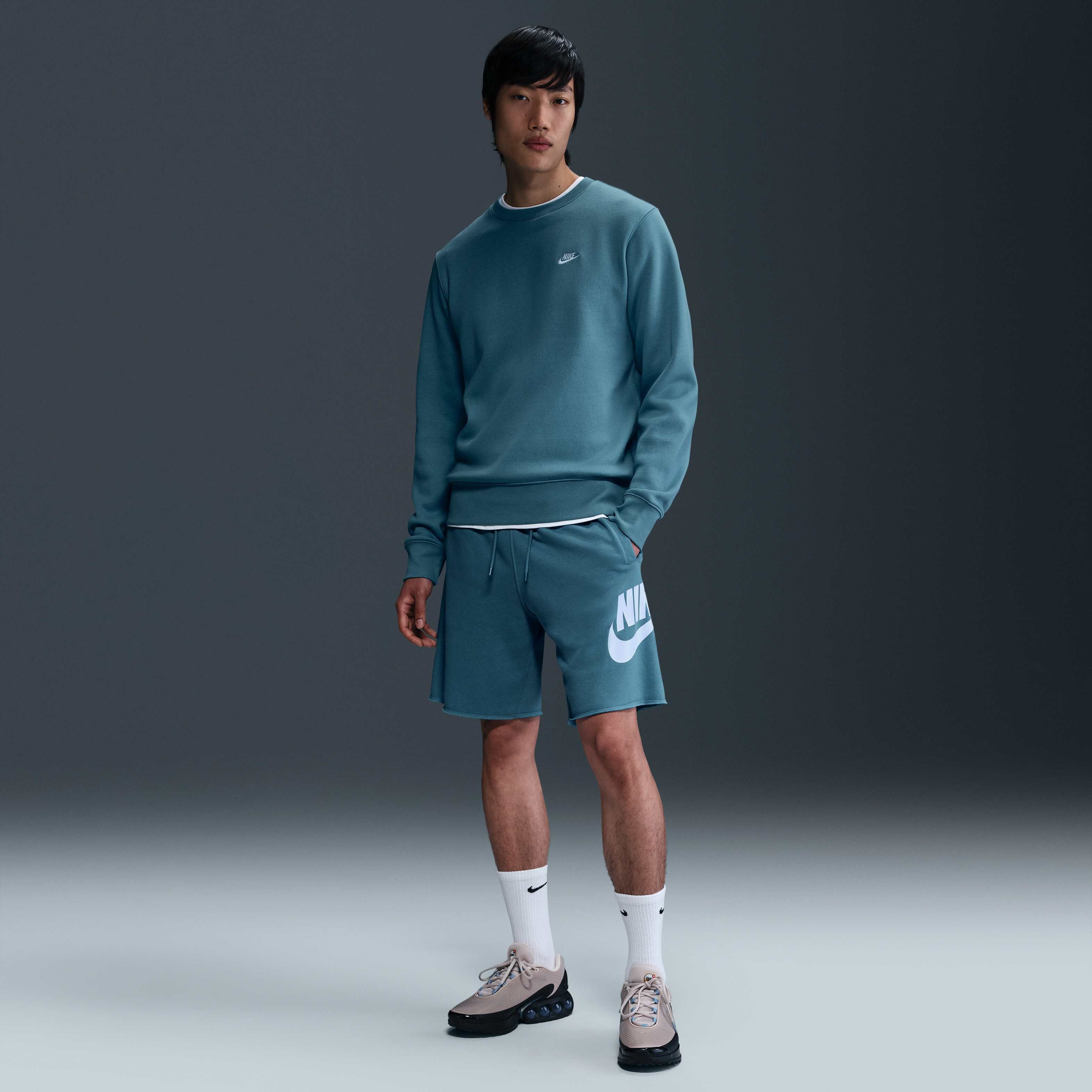 Nike Club image number 0