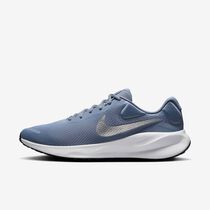 Nike Revolution 7