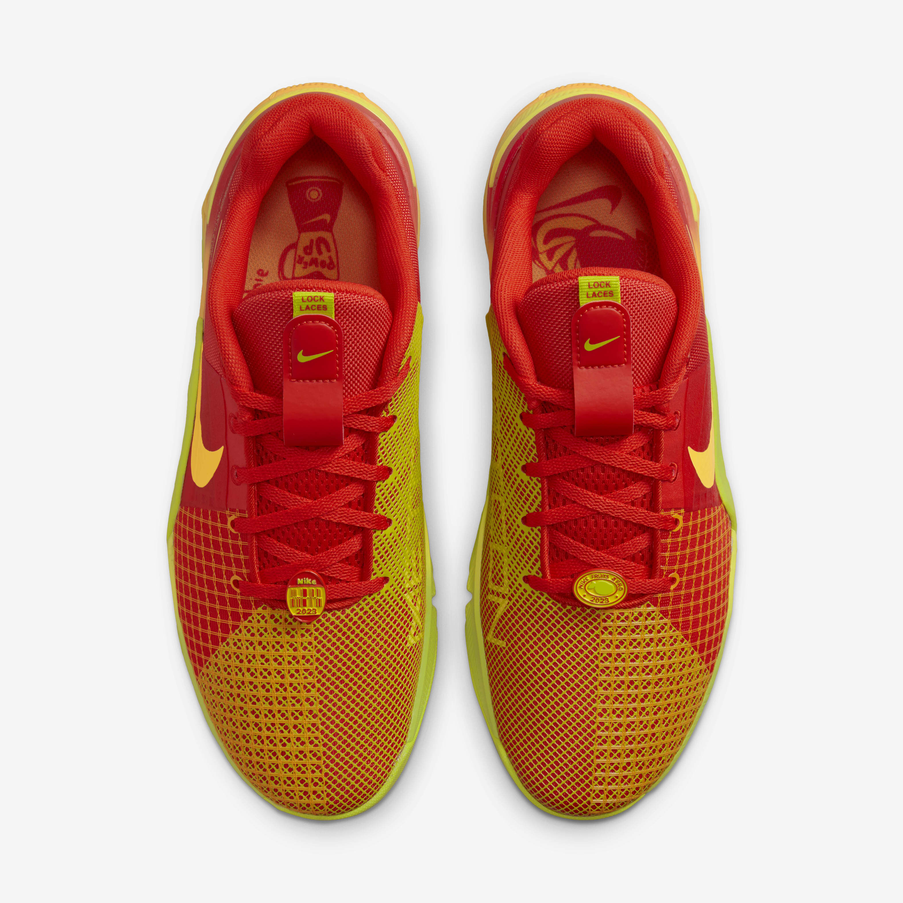 Nike training 8 top