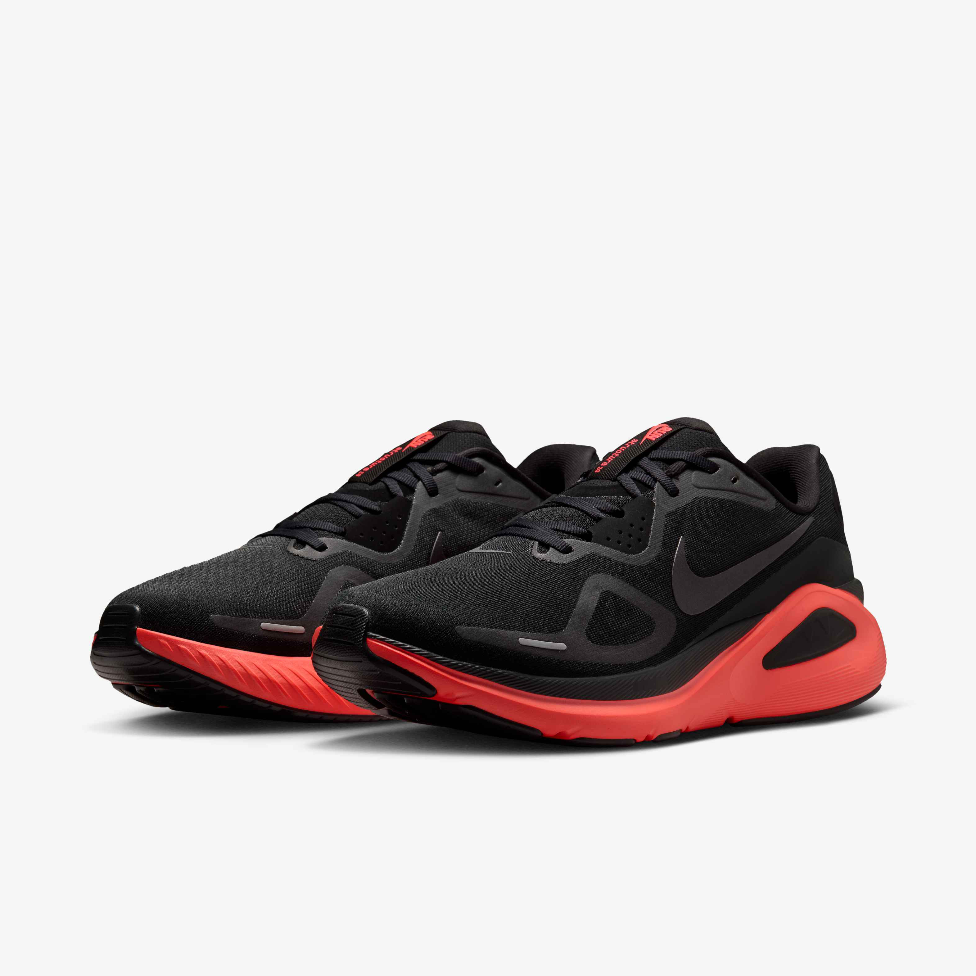 Nike Structure 26 image number 4