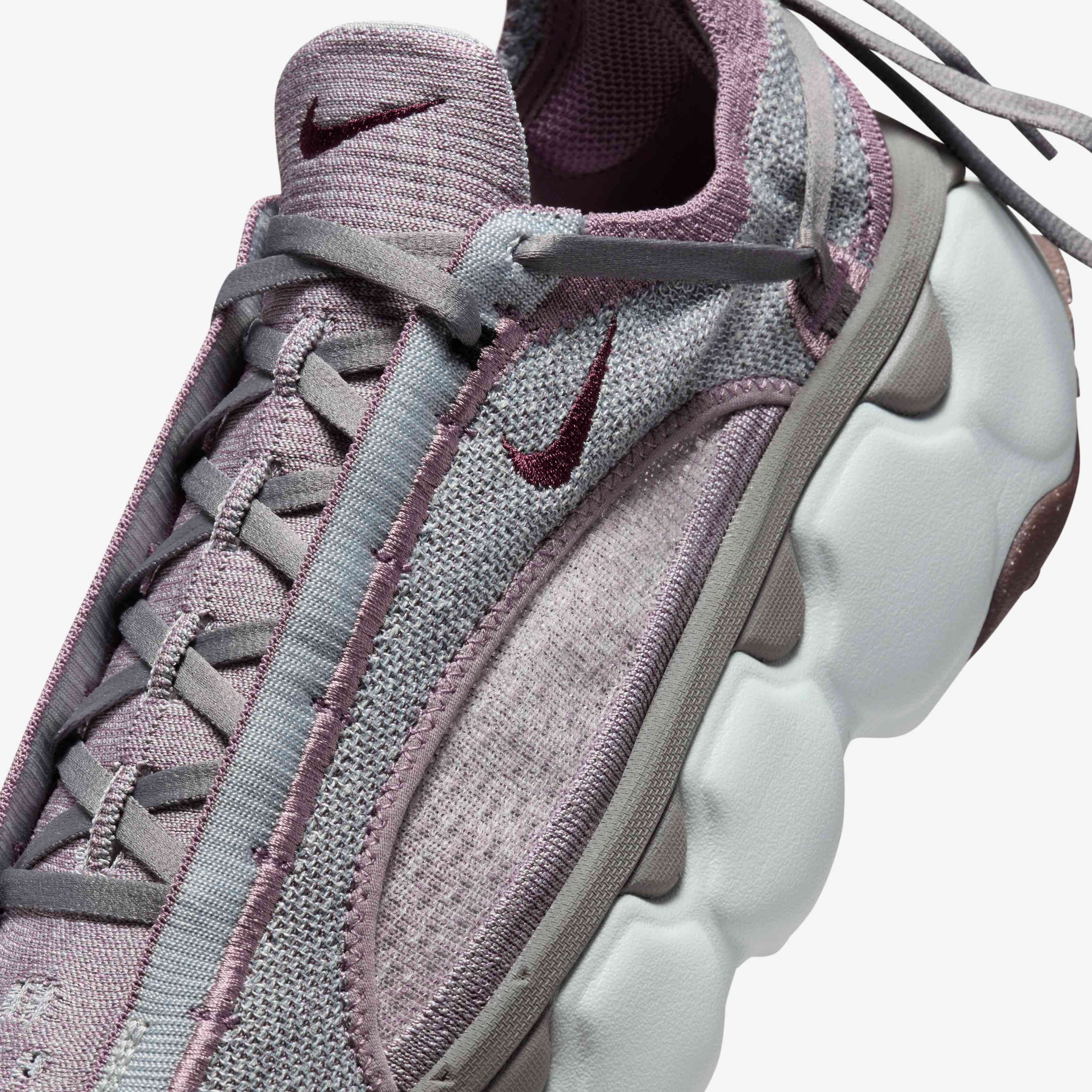 nike flyknit pink and grey