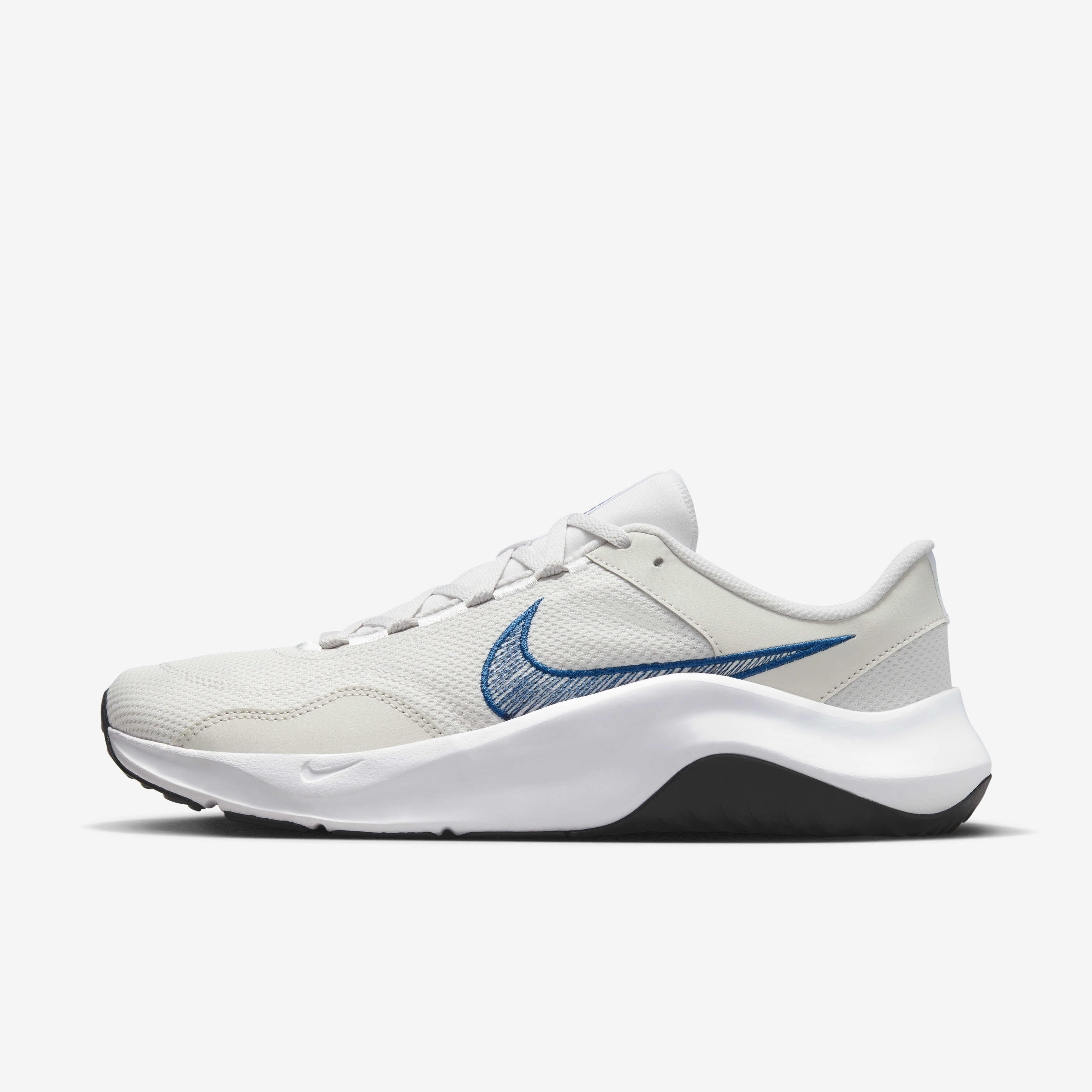 Nike Legend Essential 3 Next Nature image number 0