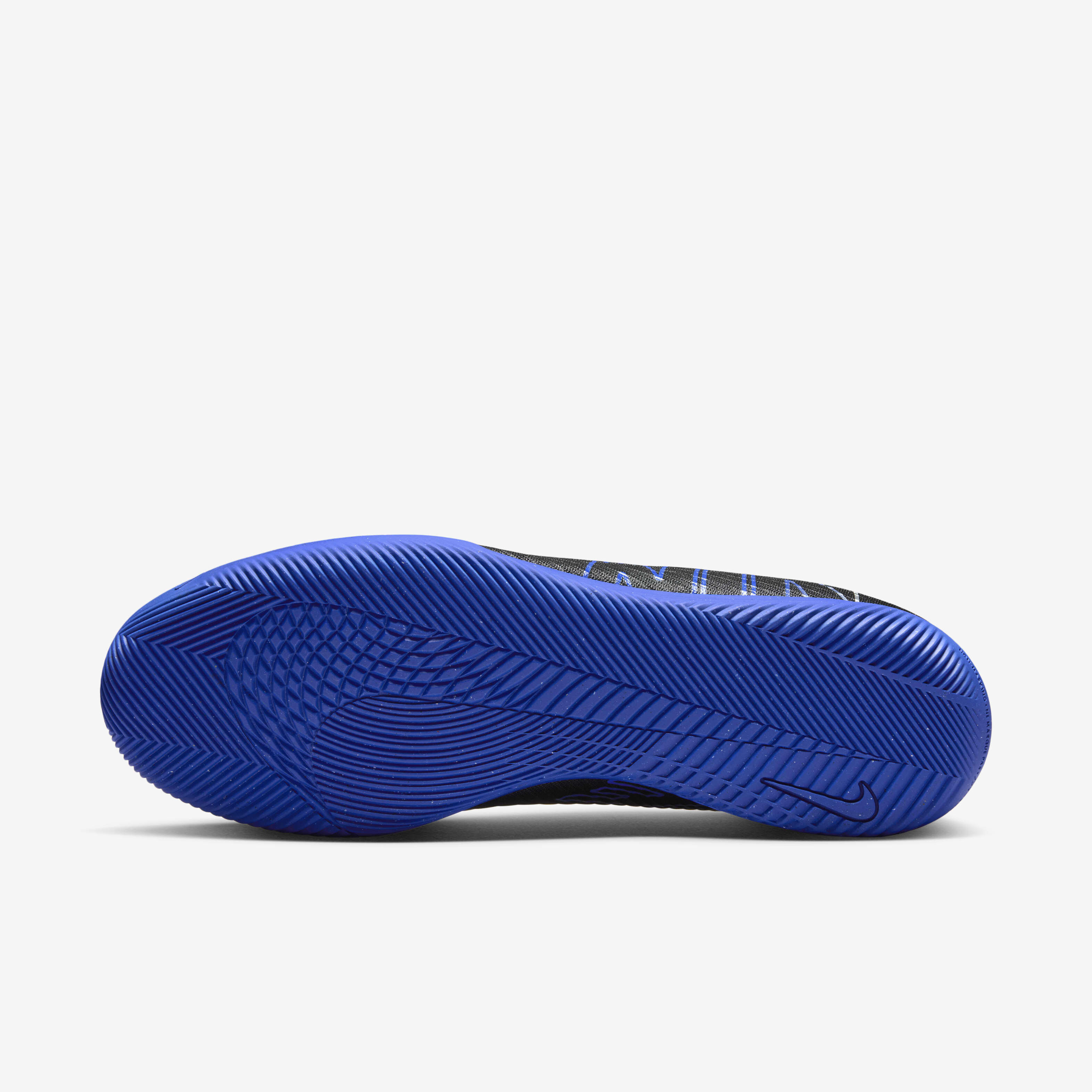 Nike Mercurial Vapor 15 Club image number 1