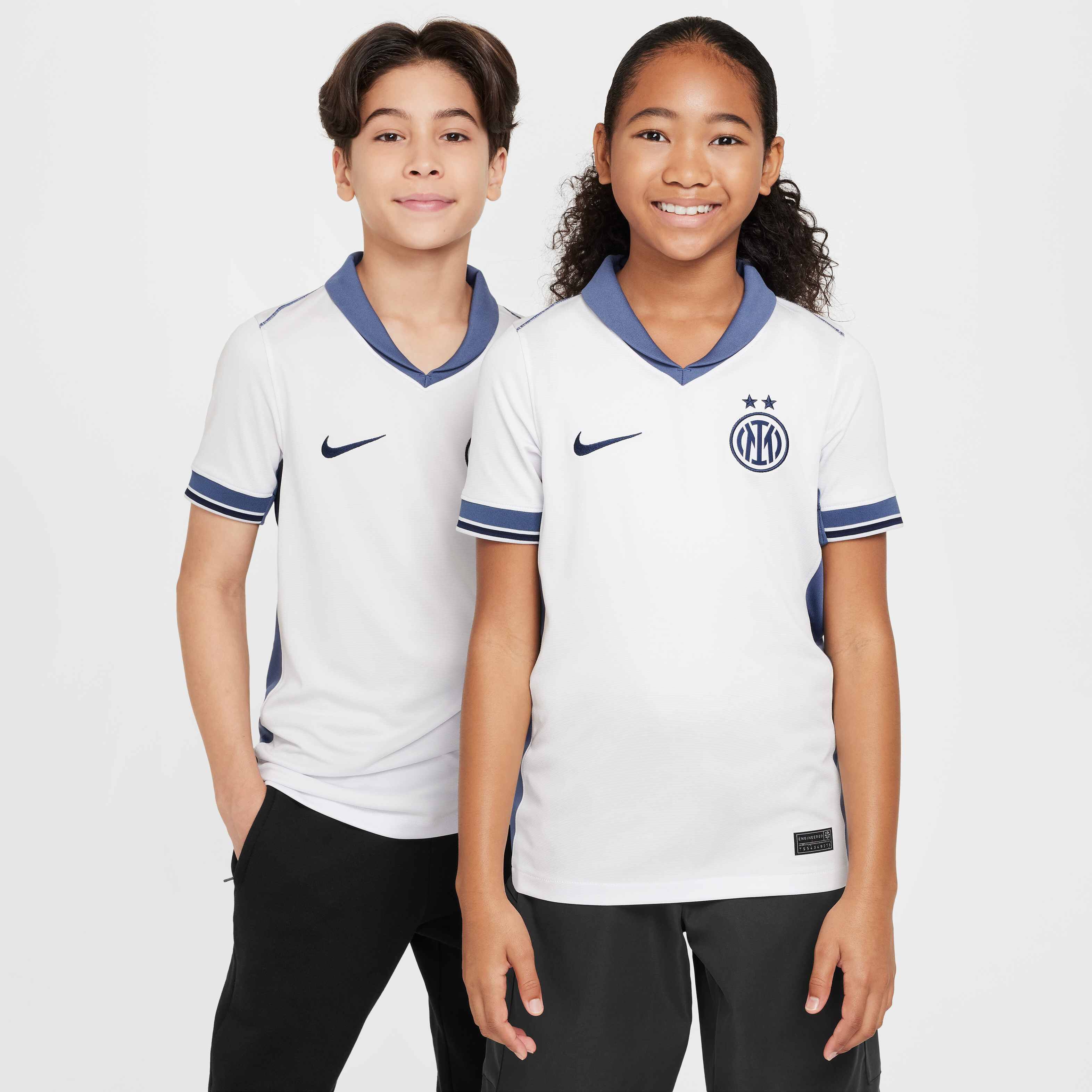 Inter Milan 2024/25 Stadium Away image number 0