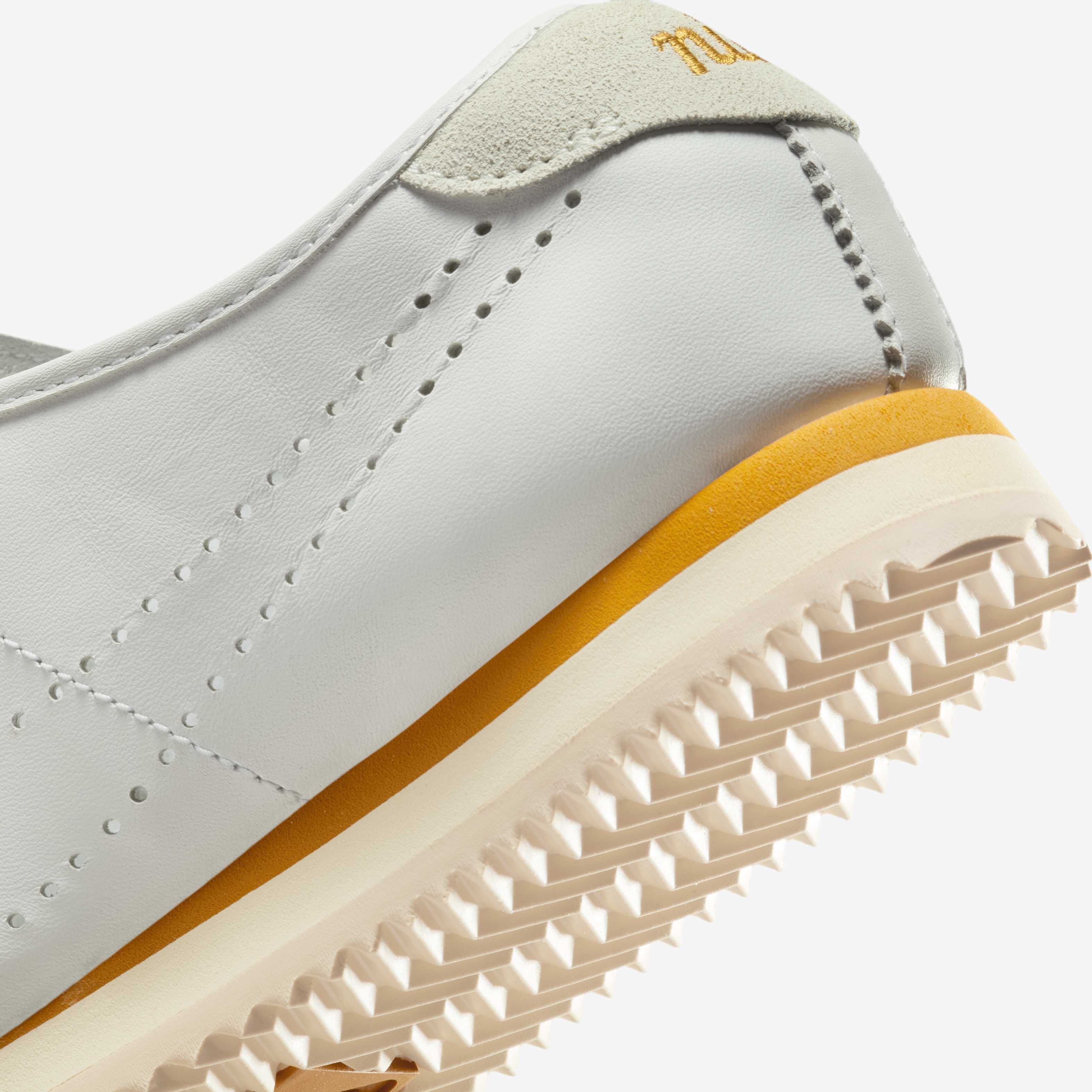 Nike Cortez Leather image number 7