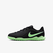 نايكي تيمبو مايسترو كلوب