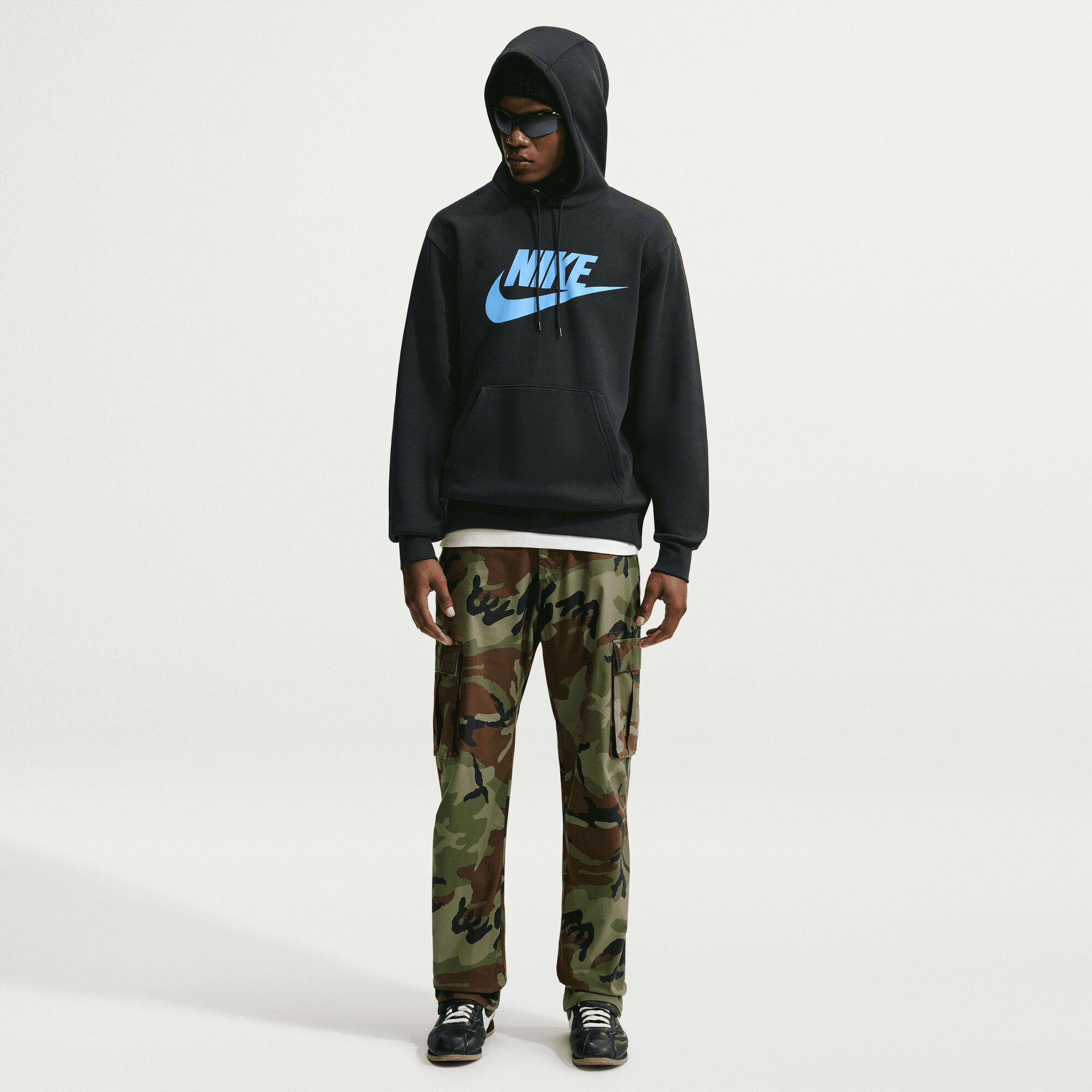 Nike Sportswear Club image number 0