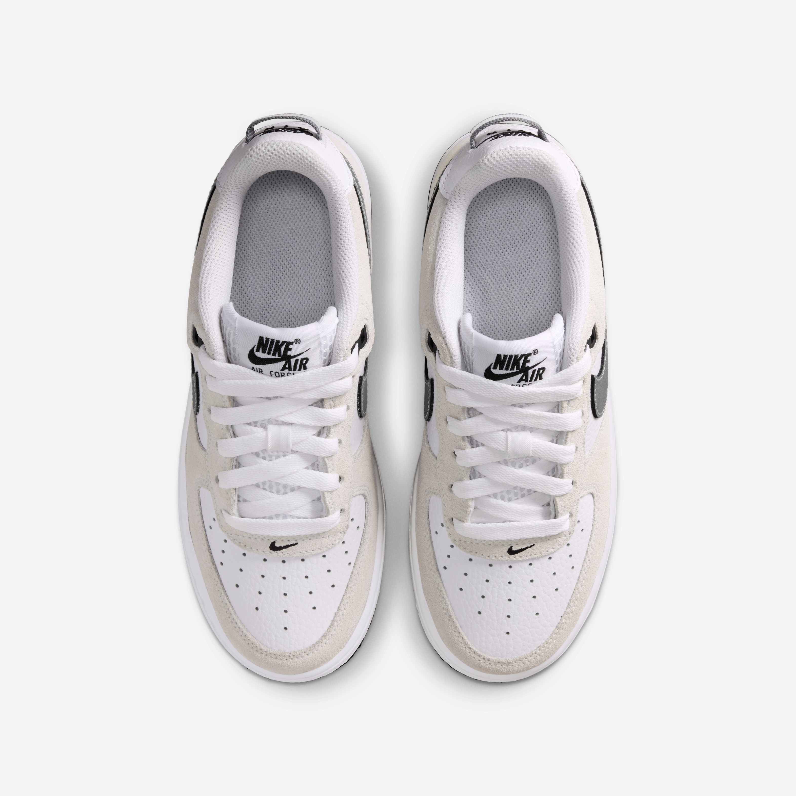 Nike Air Force 1 LV8 image number 3