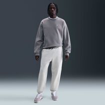 Nike Solo Swoosh