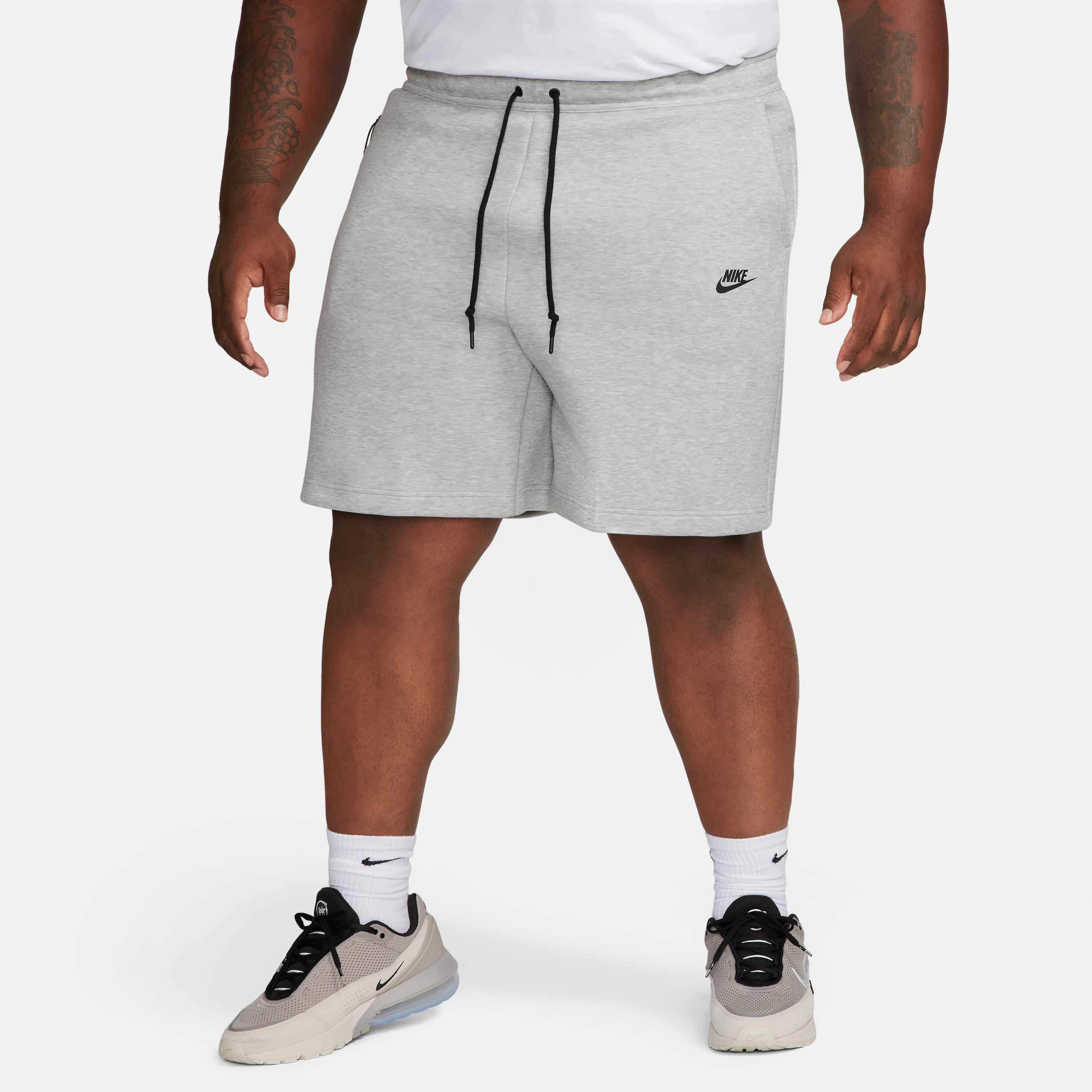 نايكي سبورتسوير تك فليس image number 10