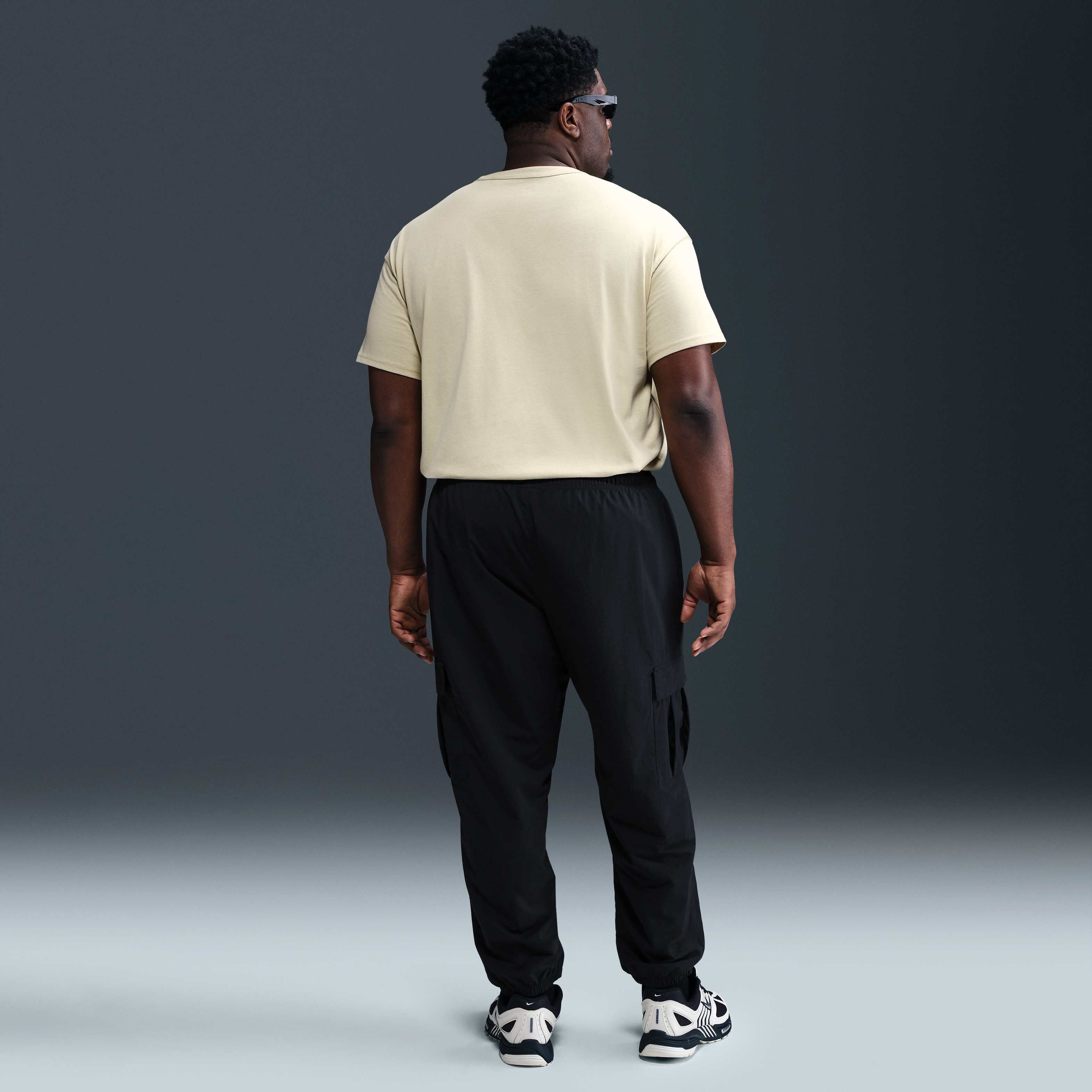 نايكي كلوب image number 11