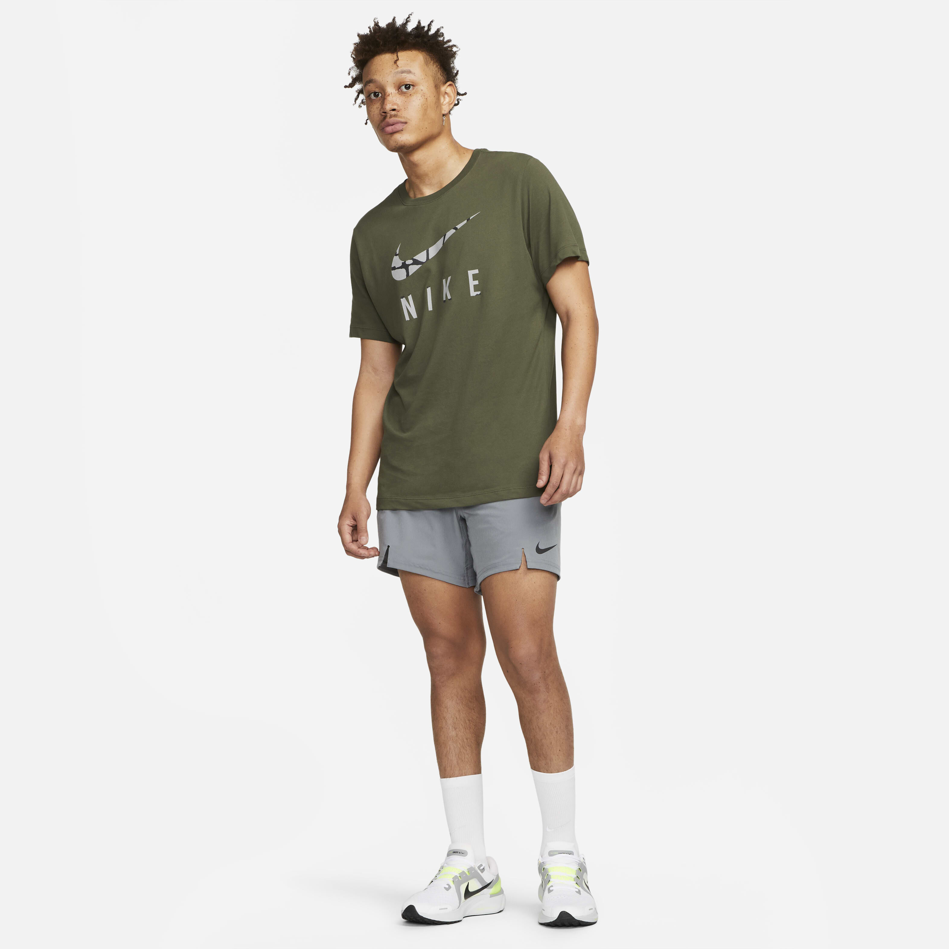 نايكي دراي-فت رن ديفيجن image number 3