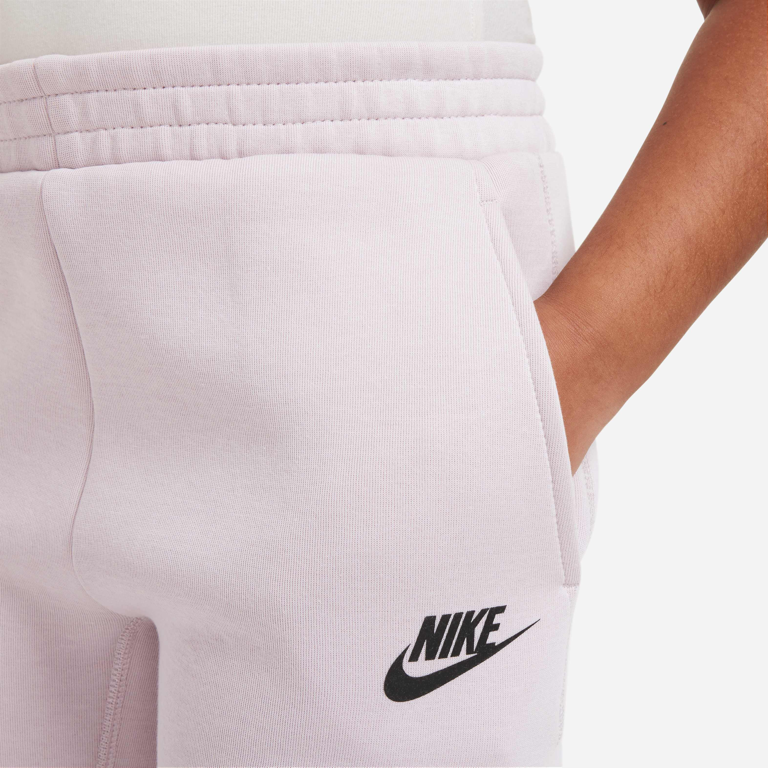 طقم نايكي سبورتسوير تك فليس بسحاب كامل image number 8