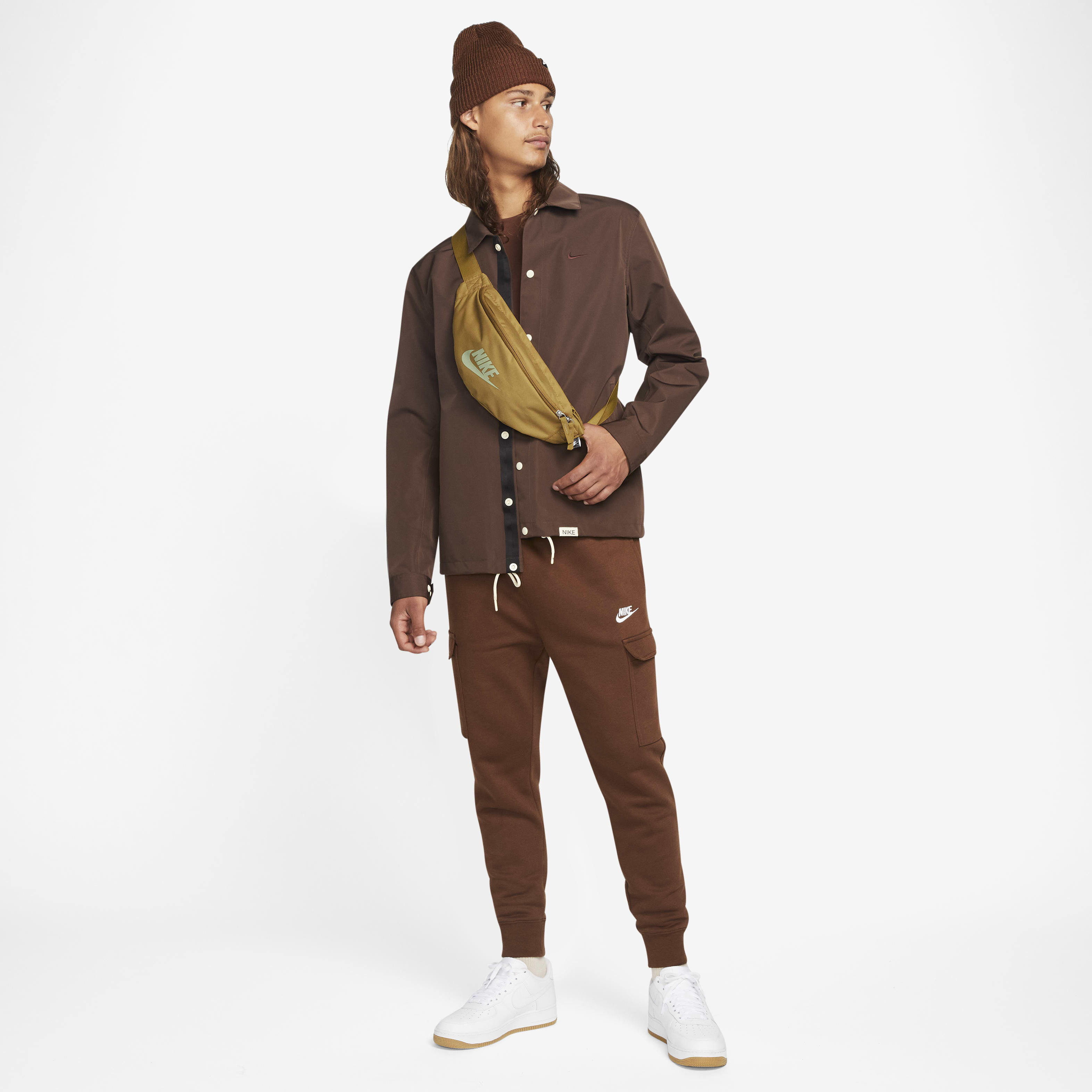 نايكي هيرتج image number 8