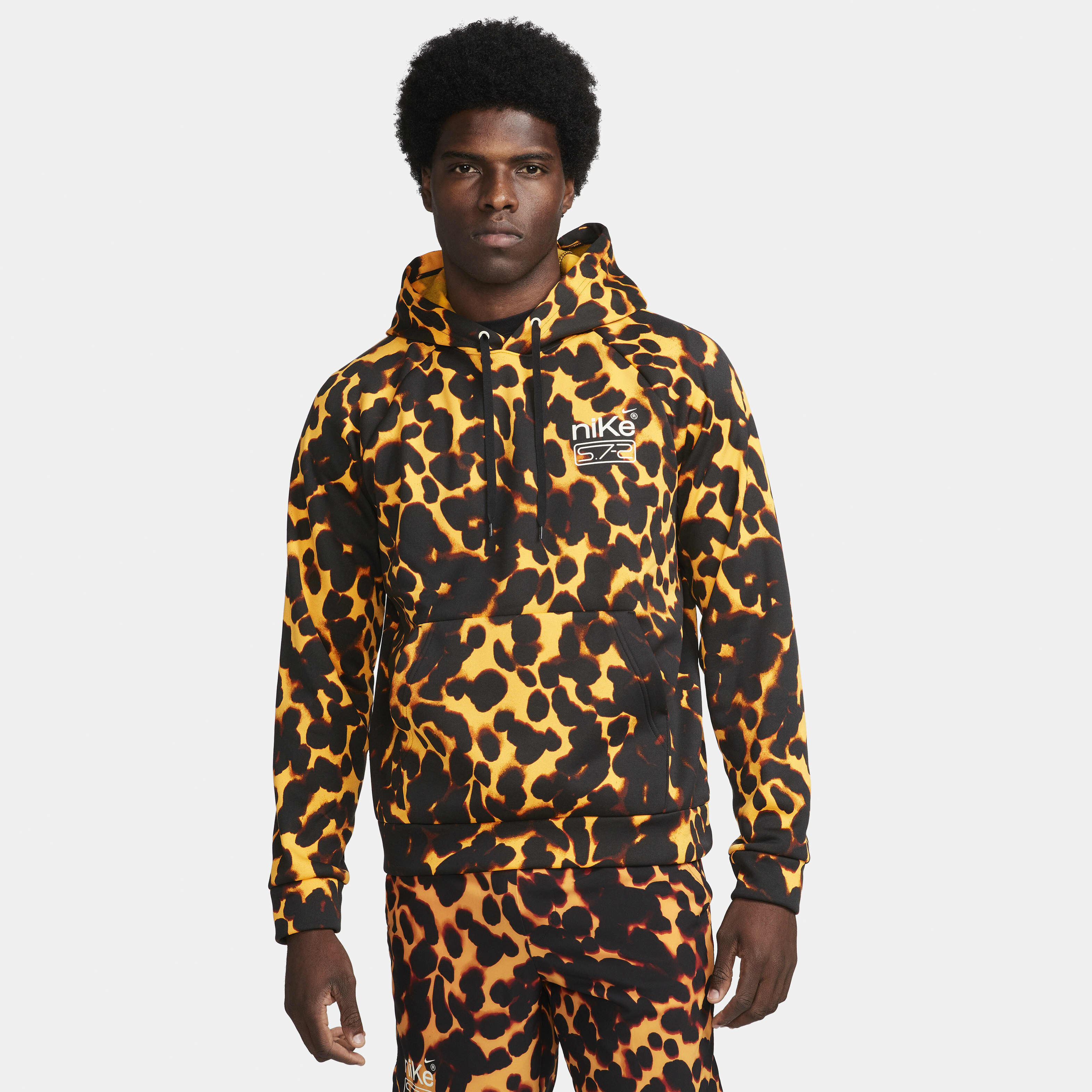 Nike 72 sweatshirt 2025