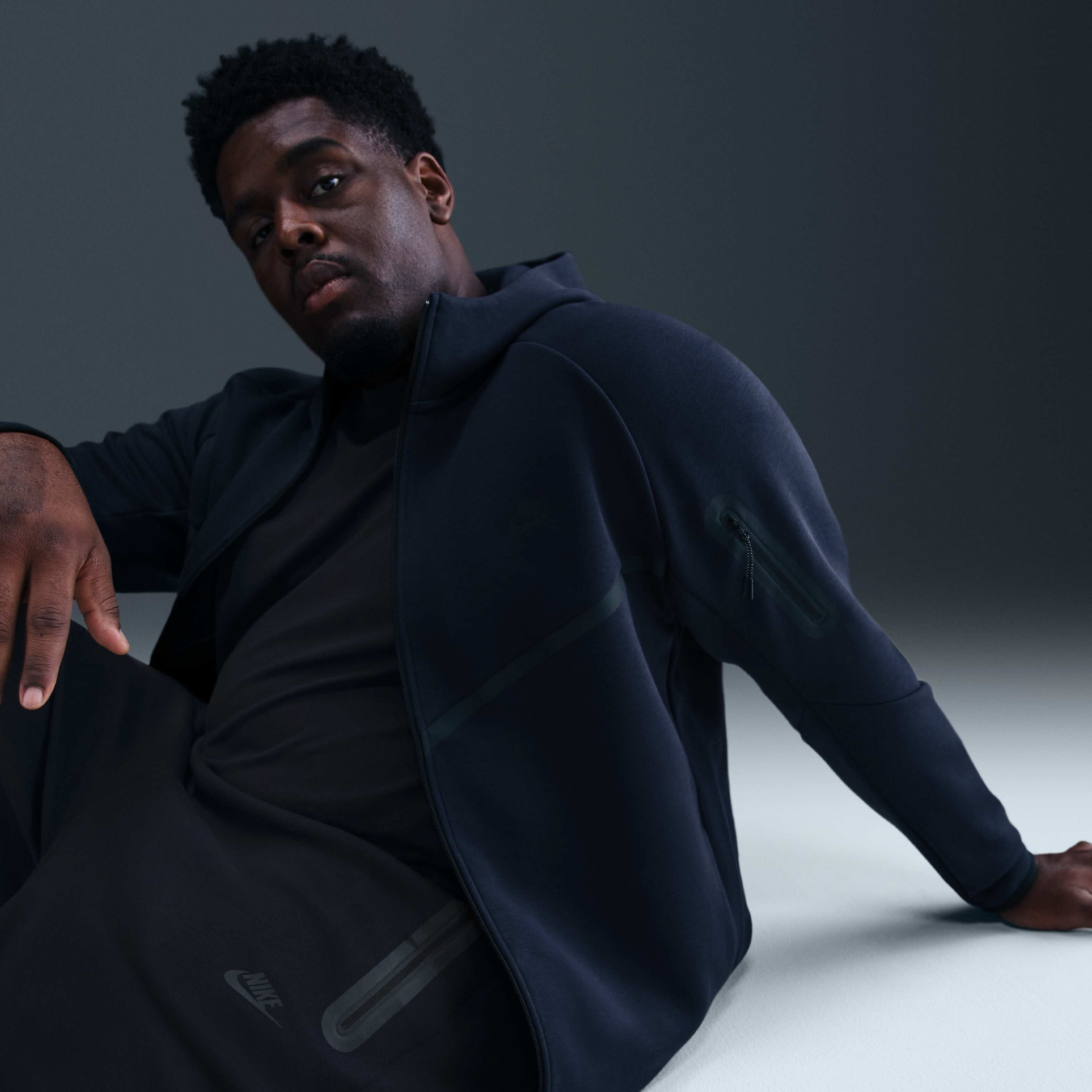 نايكي تك image number 14