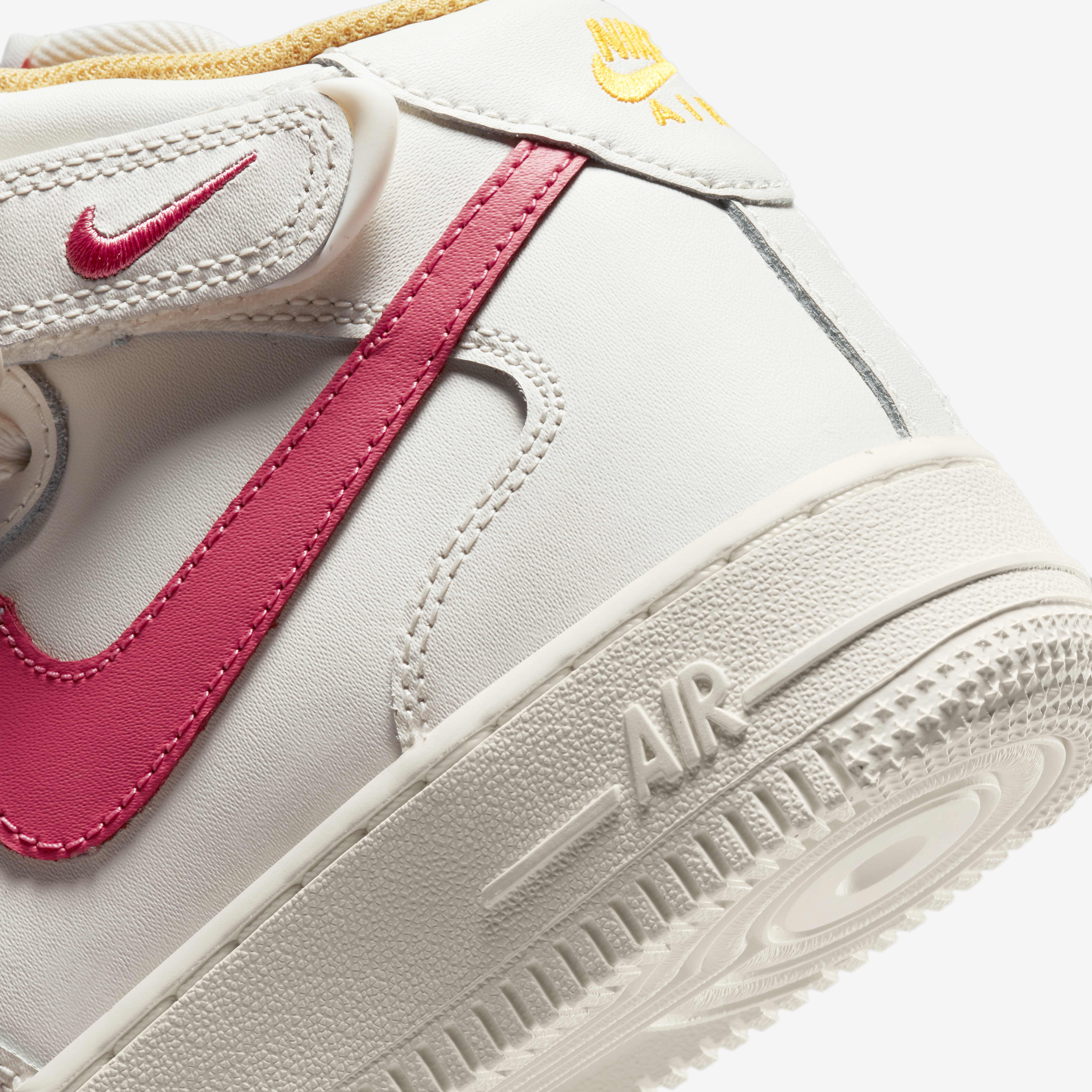 اير فورس 1 ميد LE image number 7