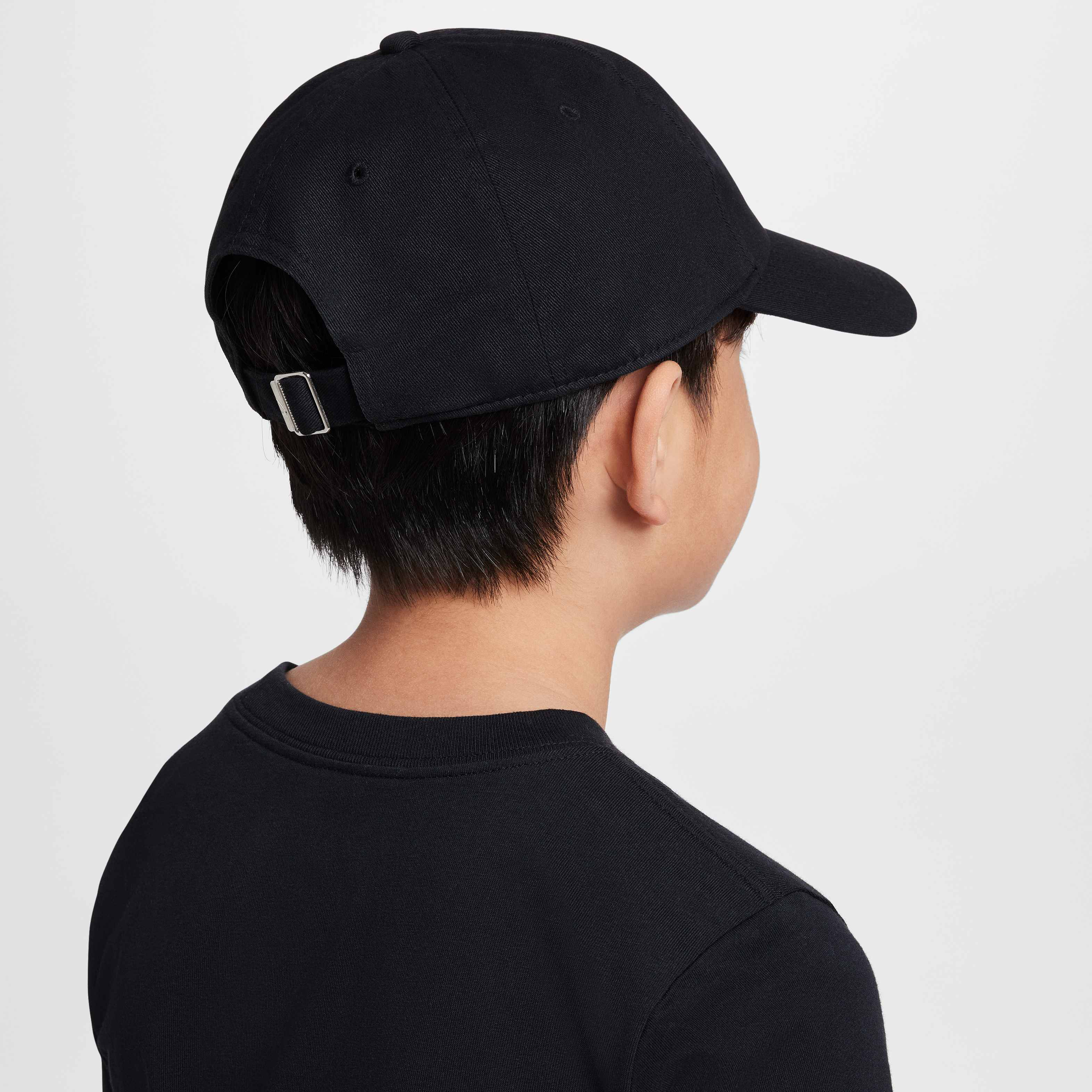 نايكي كلوب image number 1