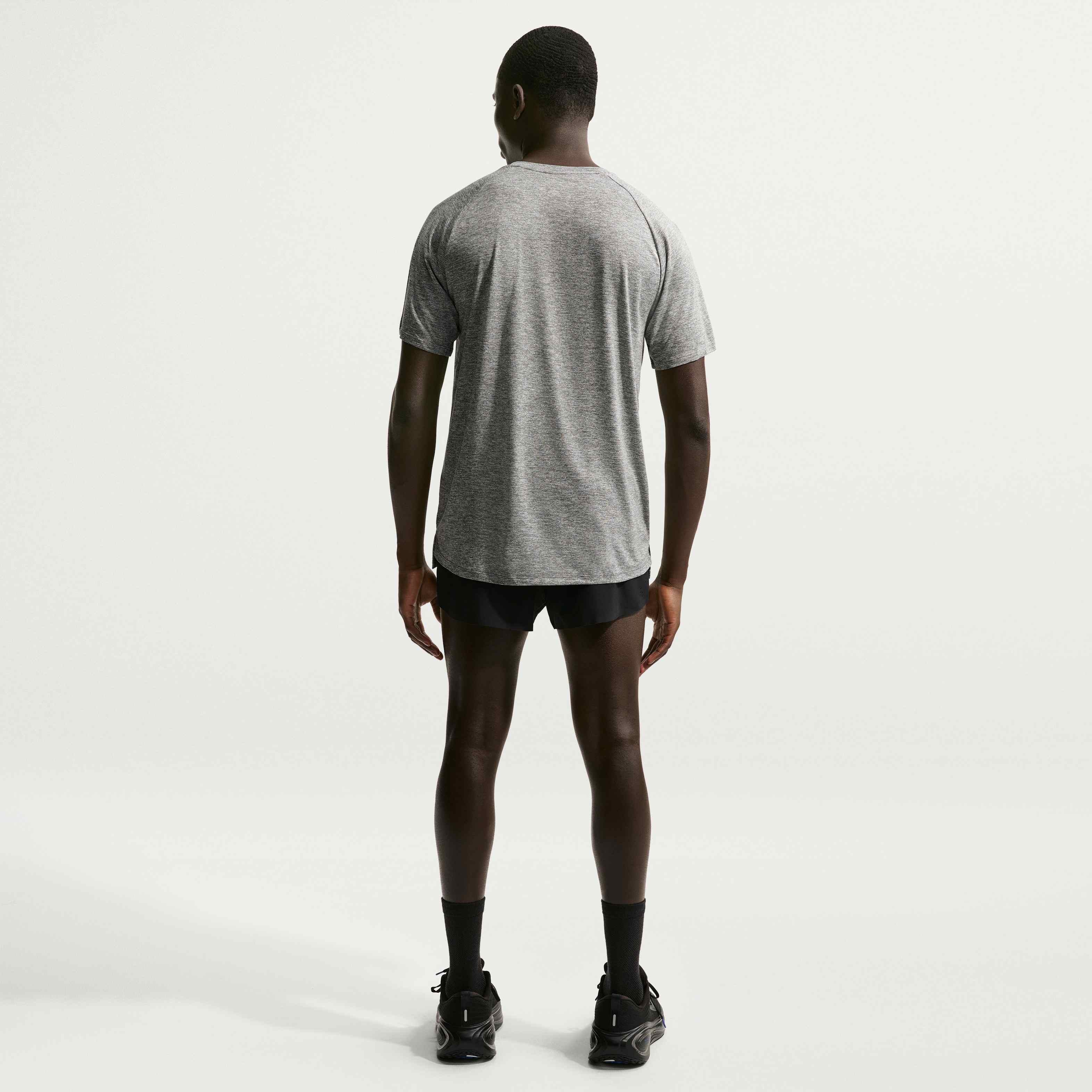 نايكي سترايد image number 4