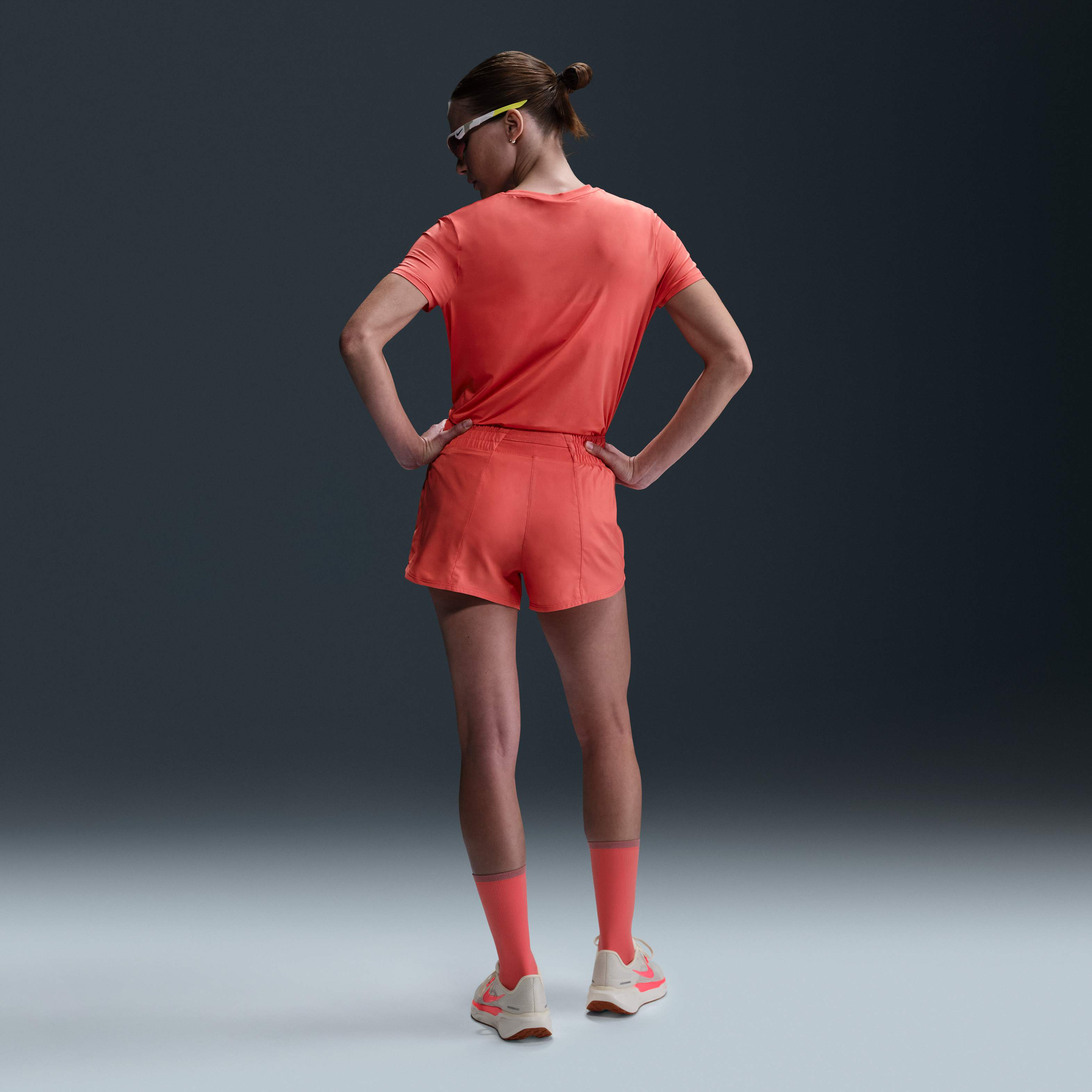 نايكي ون سووش image number 3