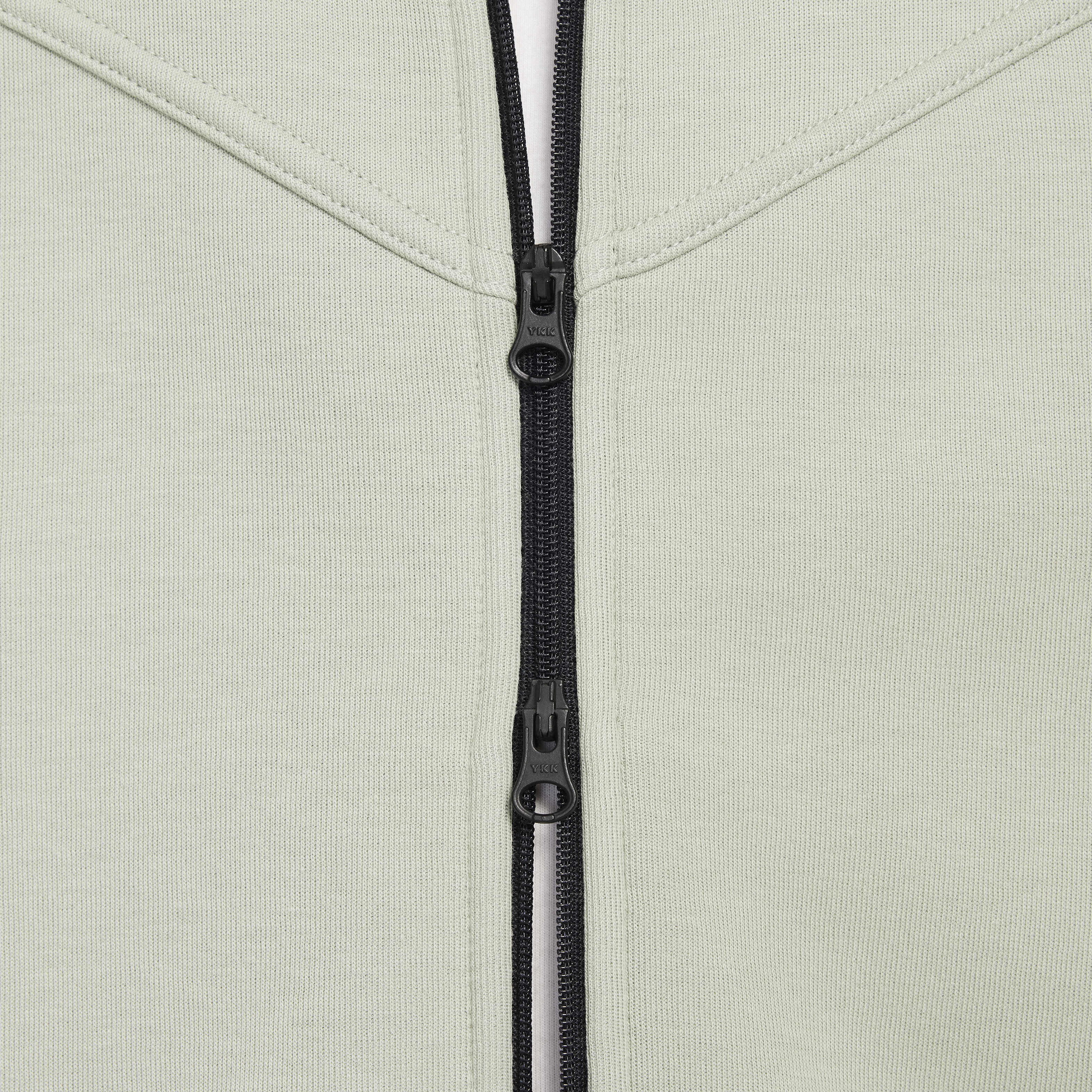 Nike Sportswear Tech Fleece image number 4