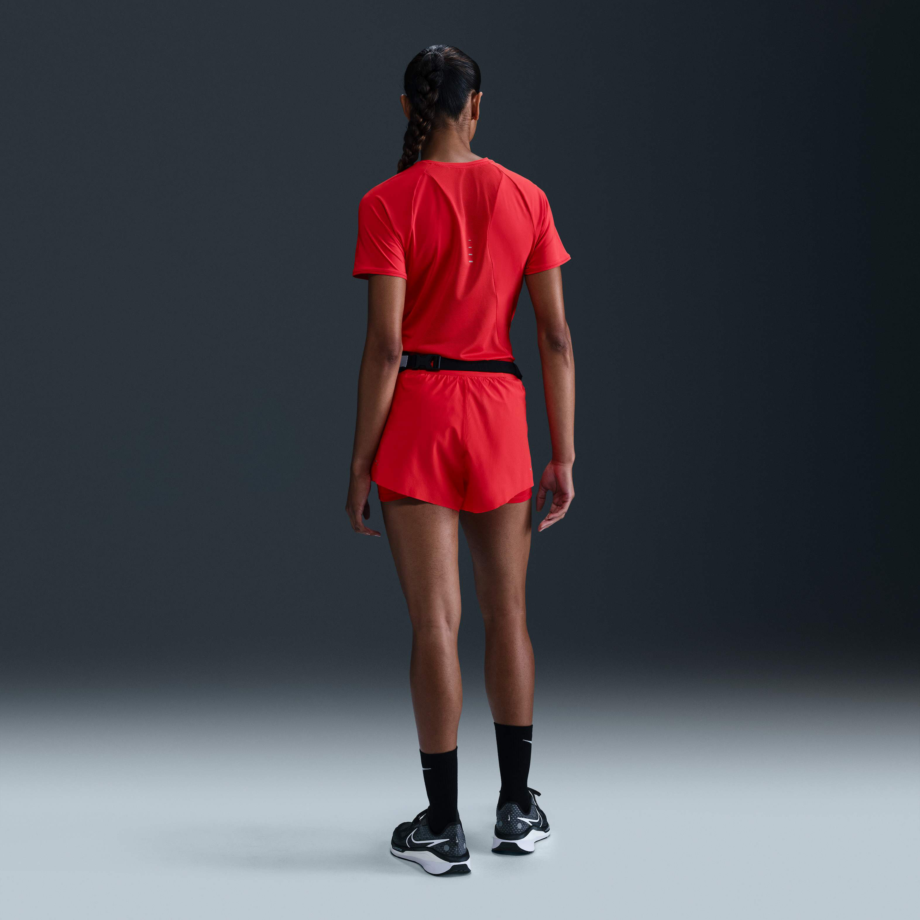 نايكي سويفت image number 4