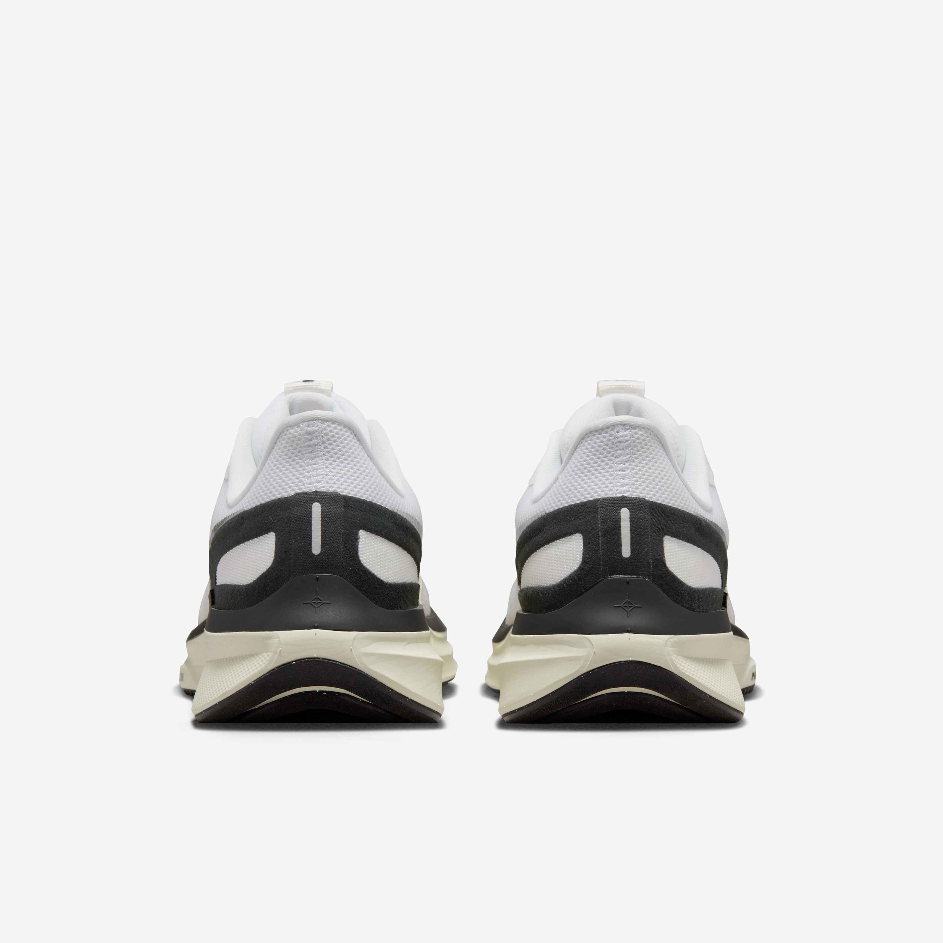 Nike Structure 25 image number 5