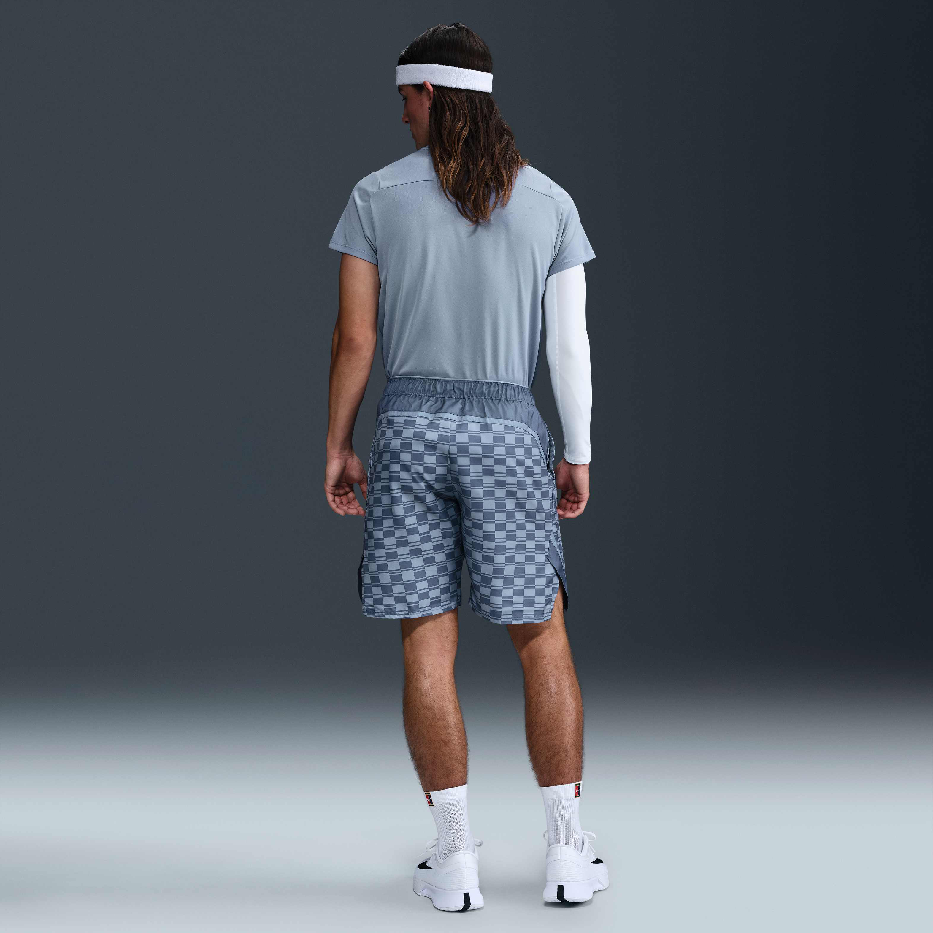NikeCourt Victory image number 3