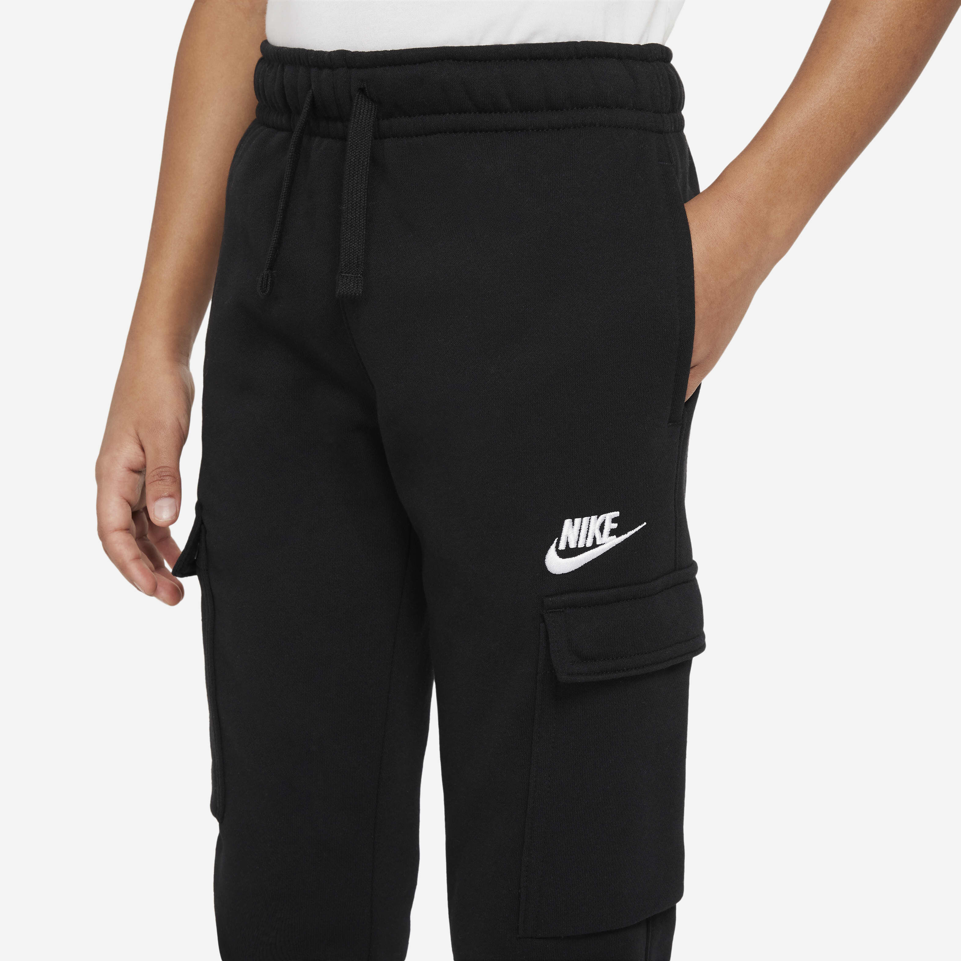 Nike Sportswear Club image number 2