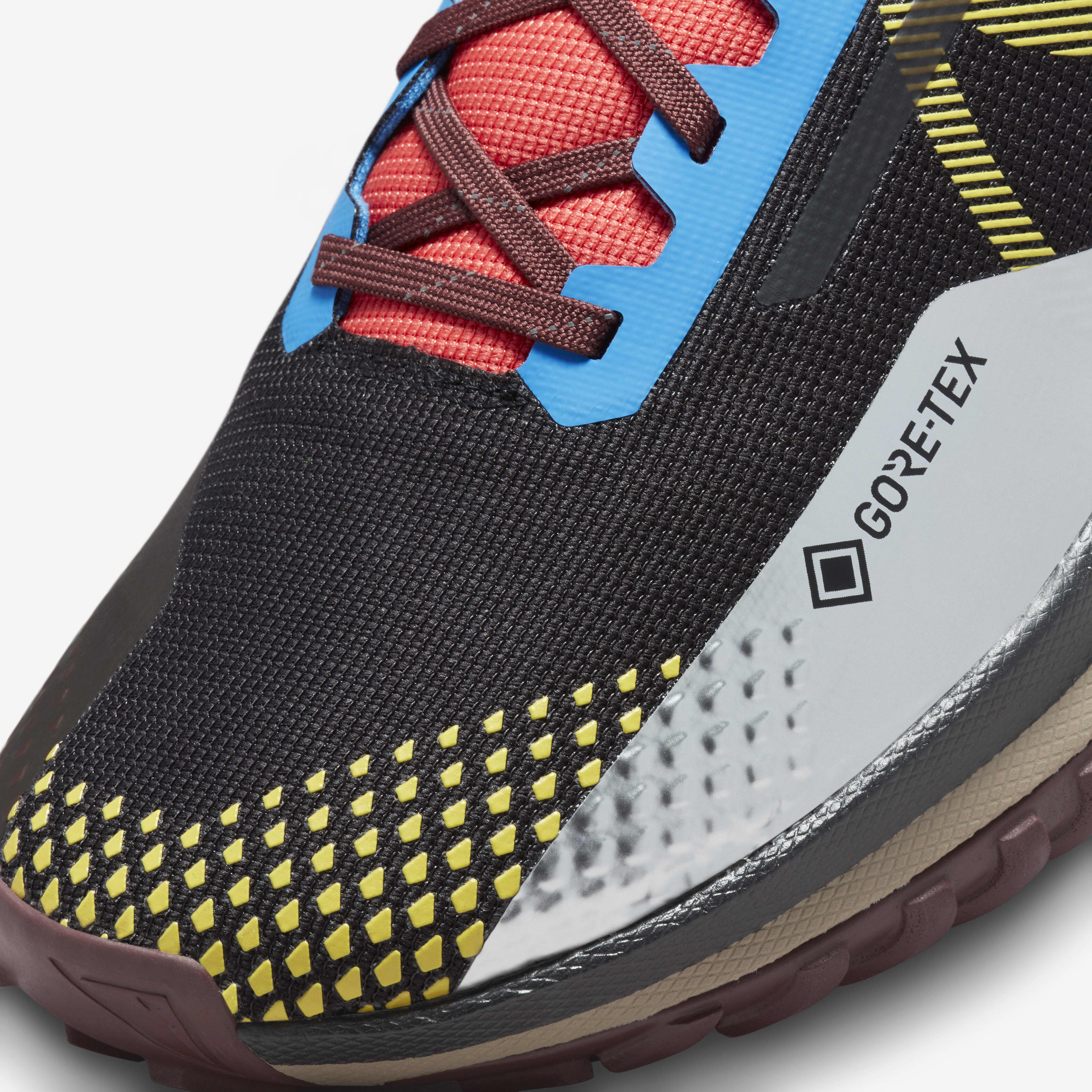 نايكي رياكت بيجاسوس تريل 4 جور-تيكس image number 6