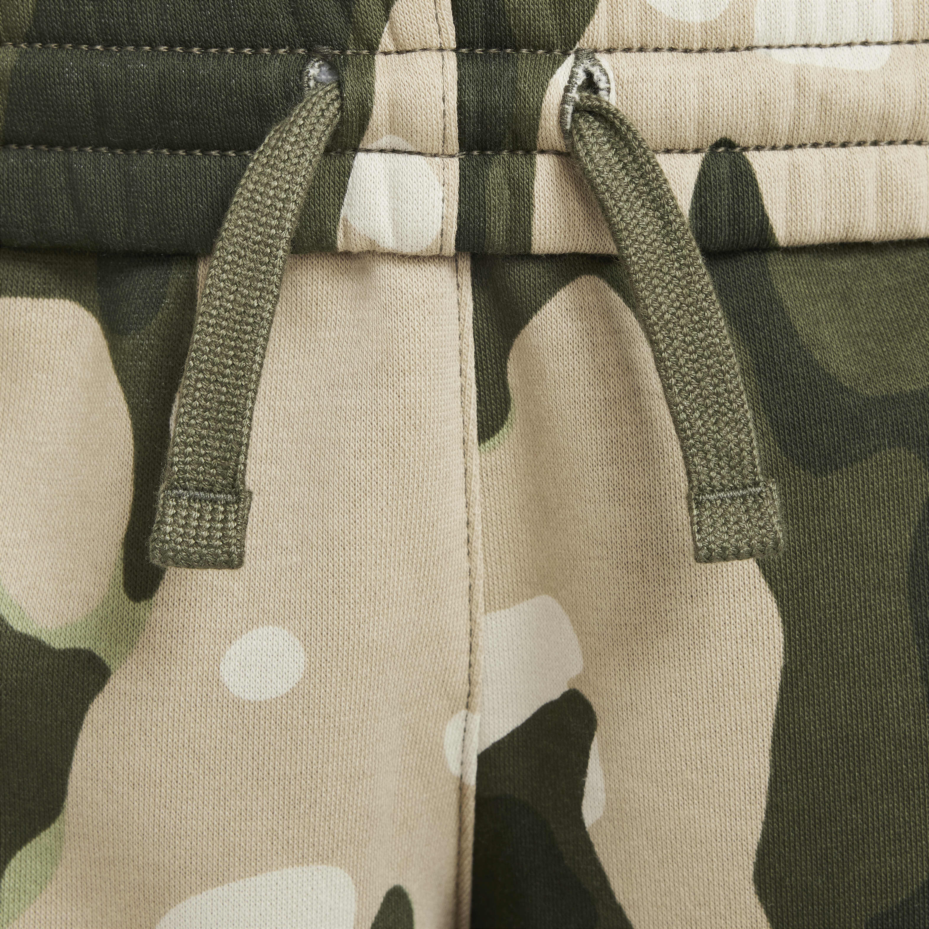 Buy Nike Sportswear Club Fleece Older Kids Camo Cargo Trousers Nike Qatar Official
