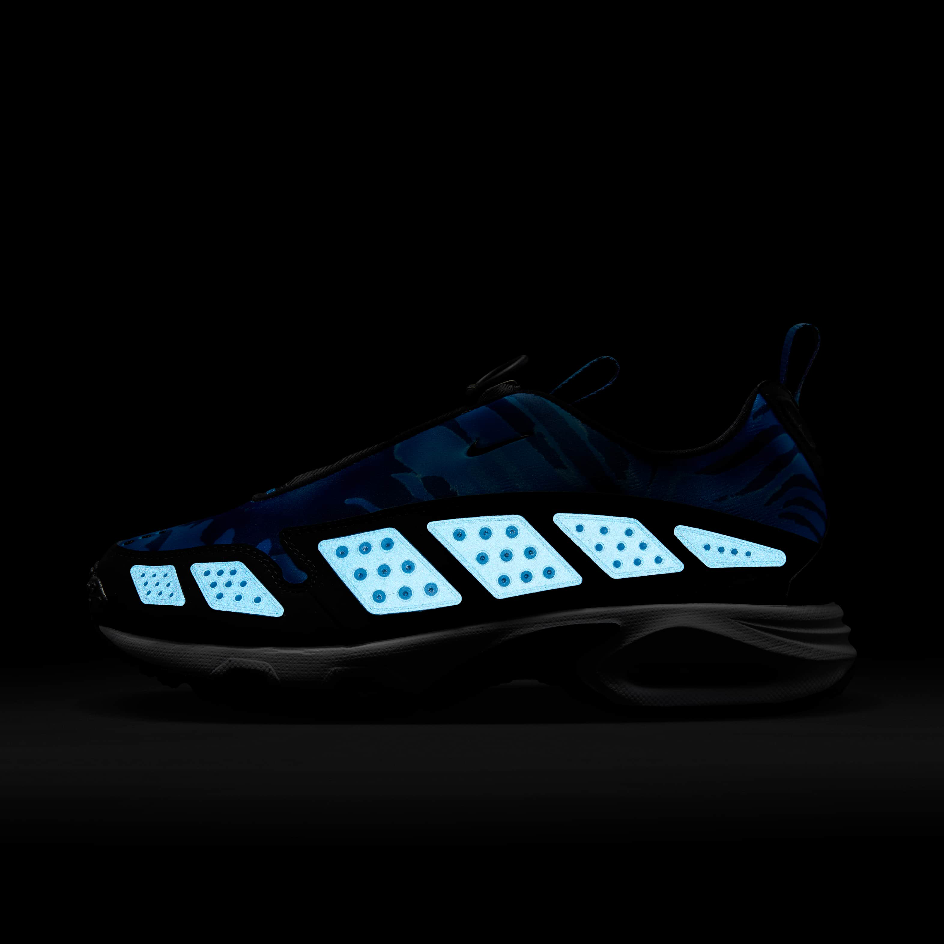 نايكي اير ماكس SNDR كامو image number 9