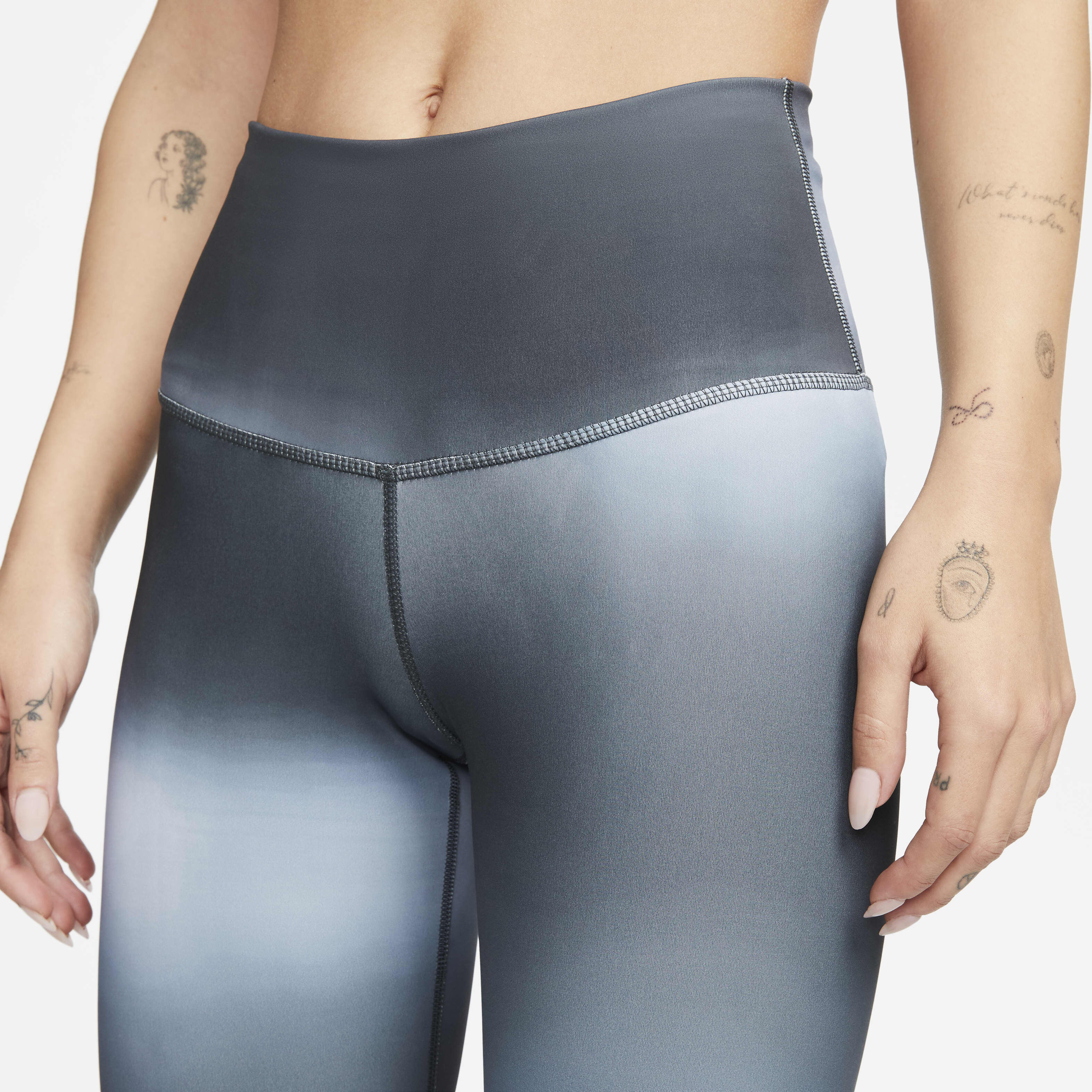 Nike Yoga image number 2