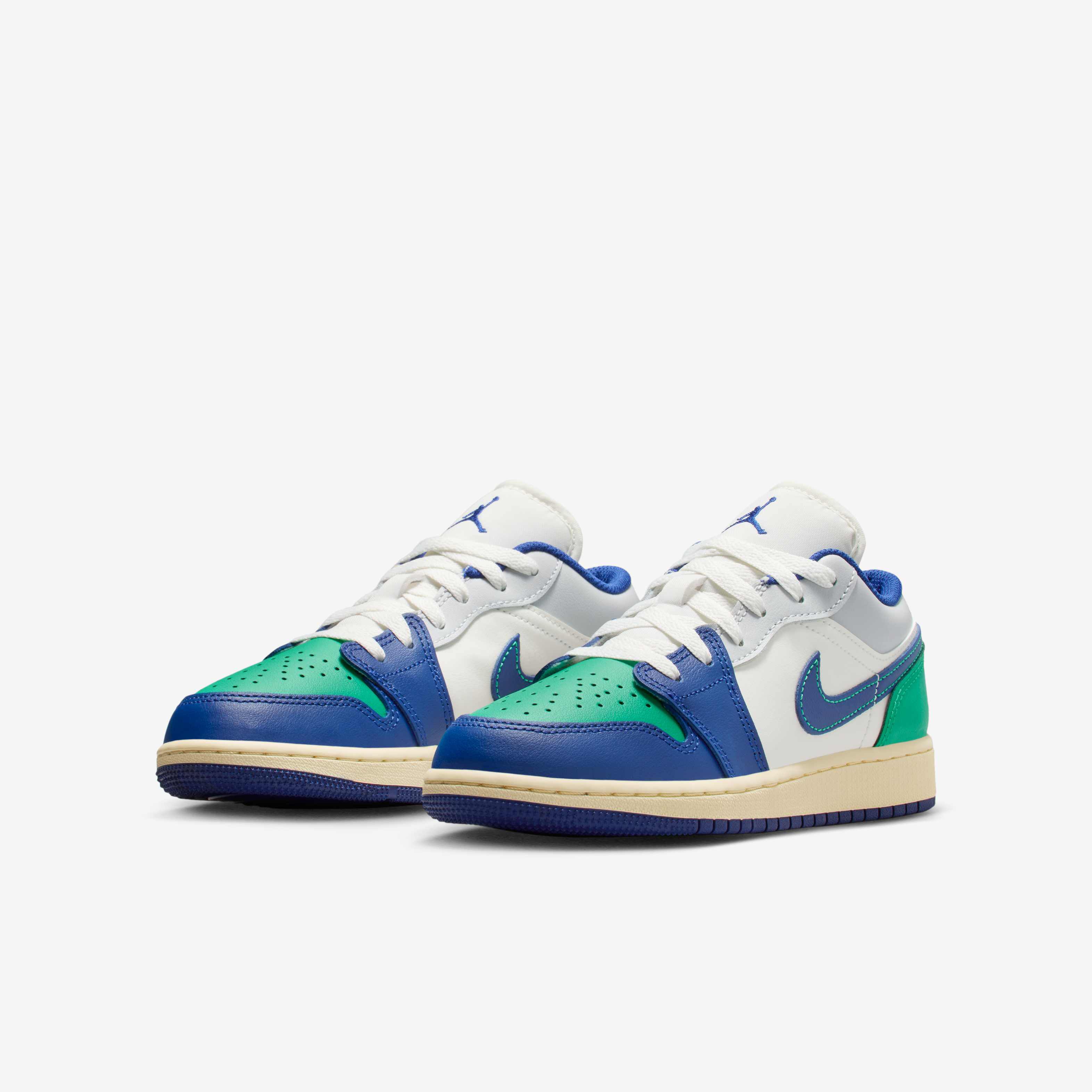 Air Jordan 1 Low image number 4