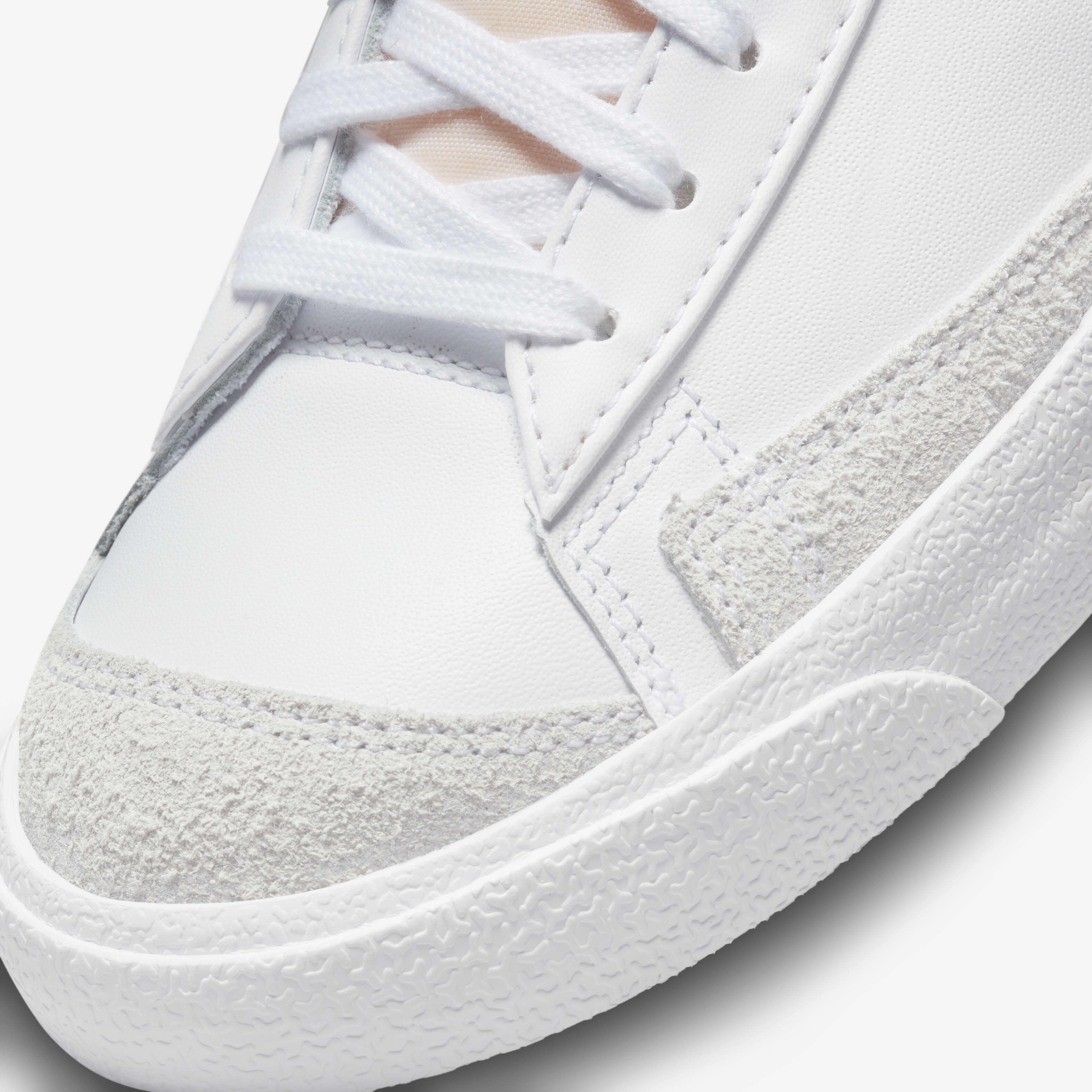Nike Blazer Mid '77 image number 7