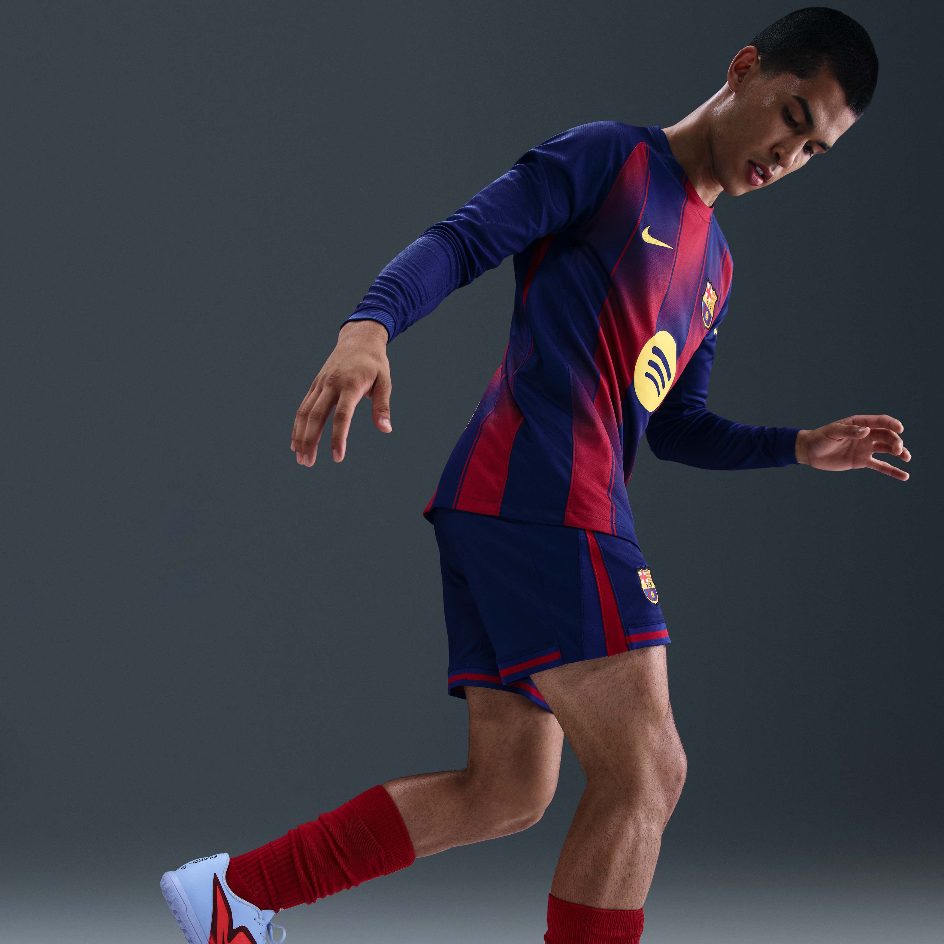 F.C. Barcelona 2025/26 Stadium Home image number 4