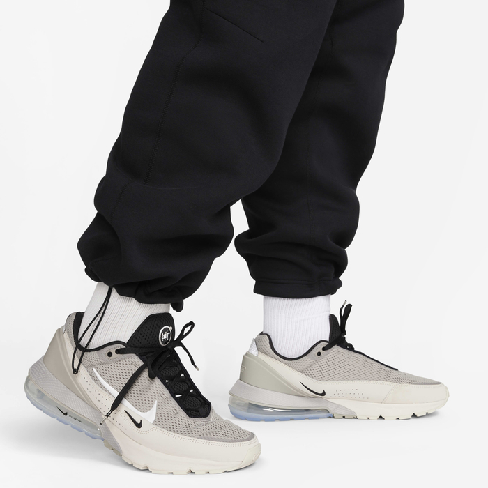 Nike Sportswear Tech Fleece image number 16 Nike Sportswear Tech Fleece image number 16