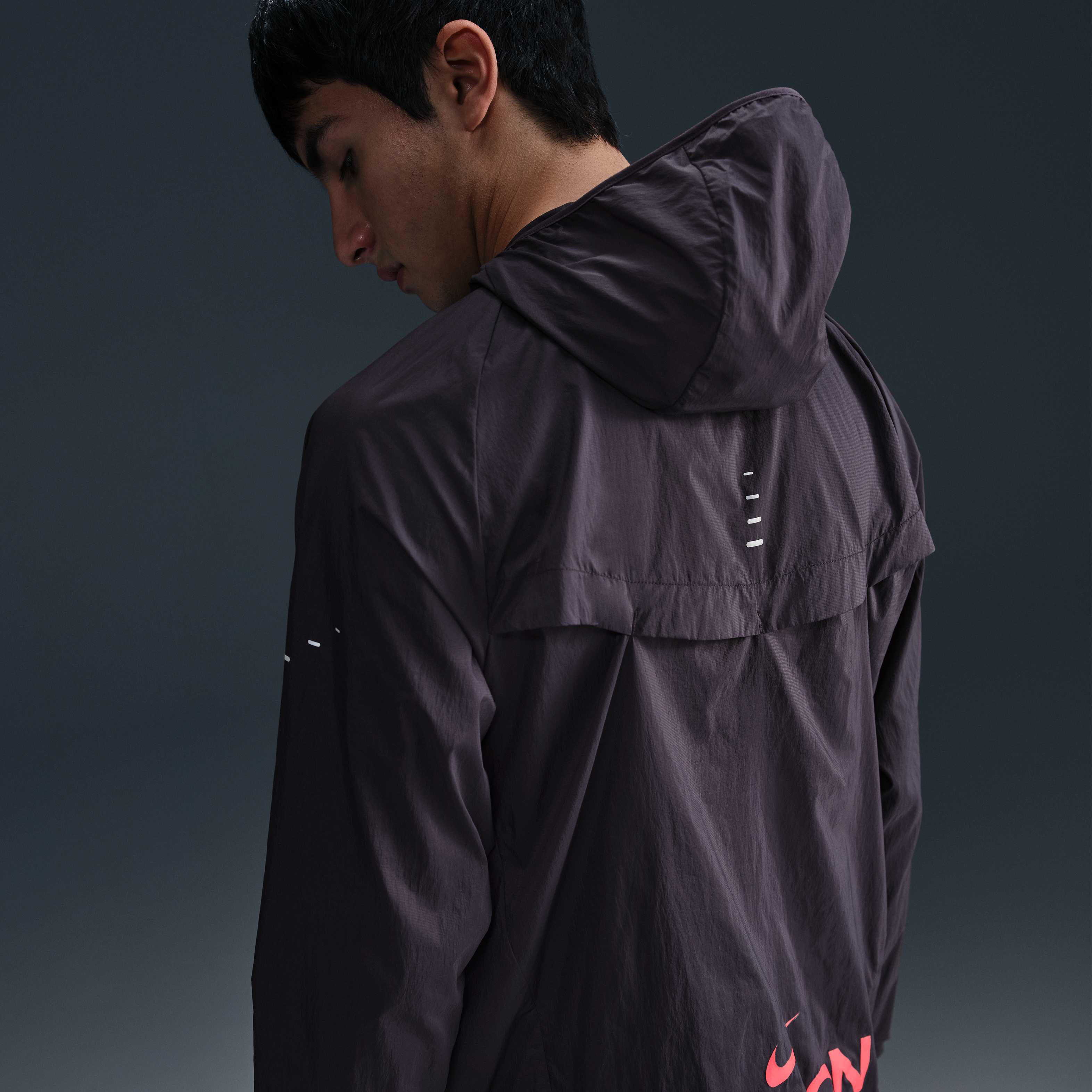 Nike ウィンドブレーカー レッド/グレー　RUNNING JACKET 楽天市場】ウインドブレーカー ナイキ（カラーレッド）の通販