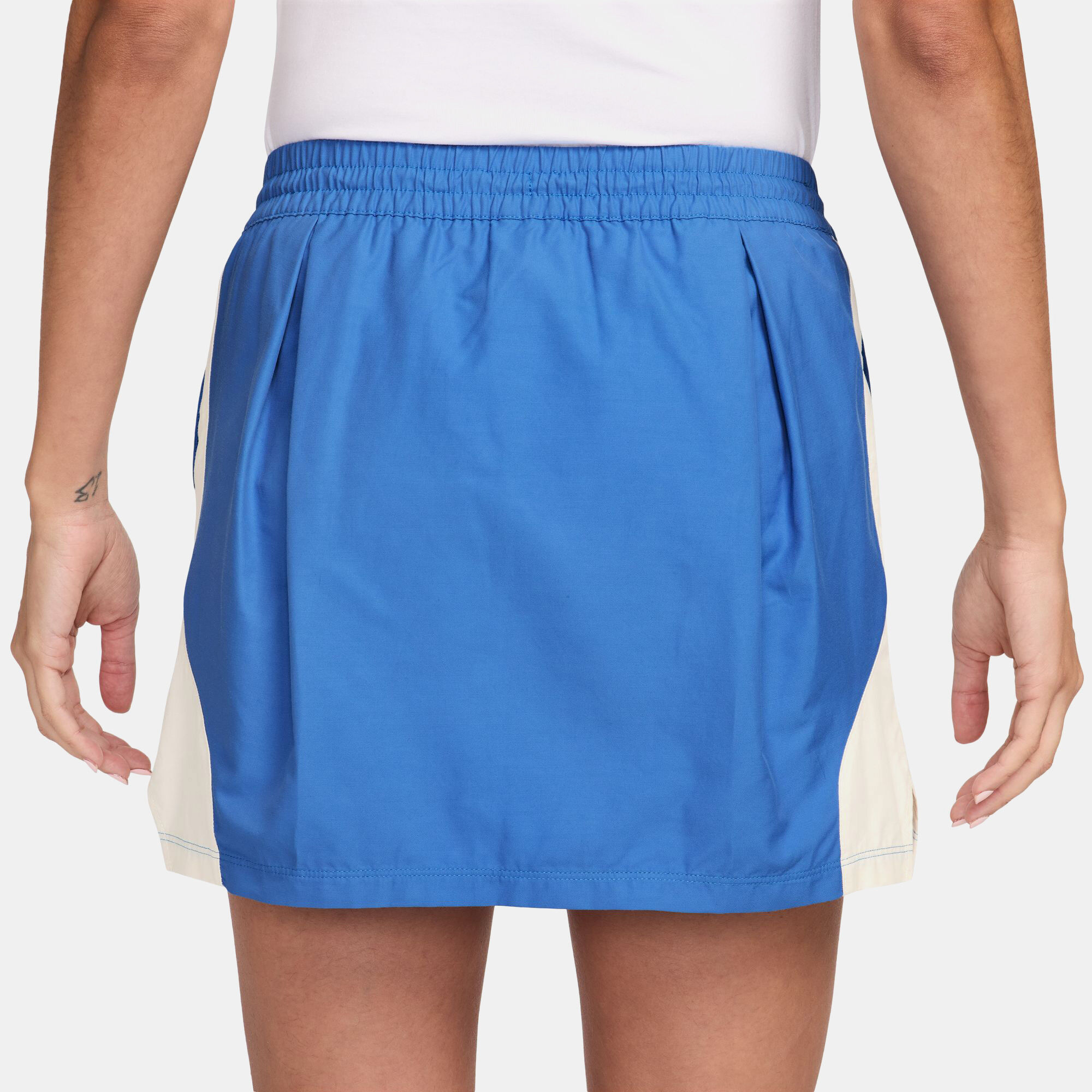 Nike Sportswear image number 1