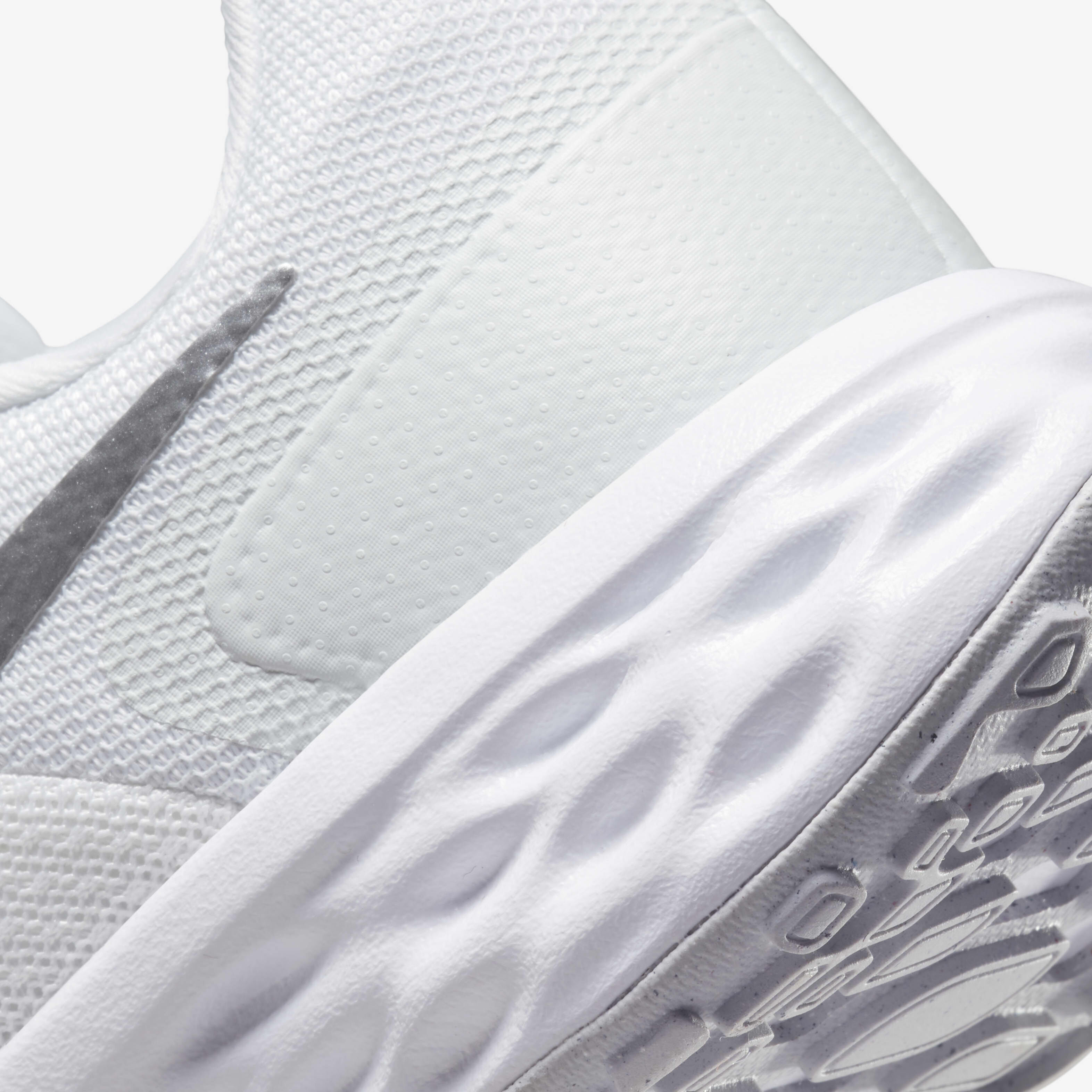 نايكي ريفوليوشن 6 نيكست نيتشر image number 7