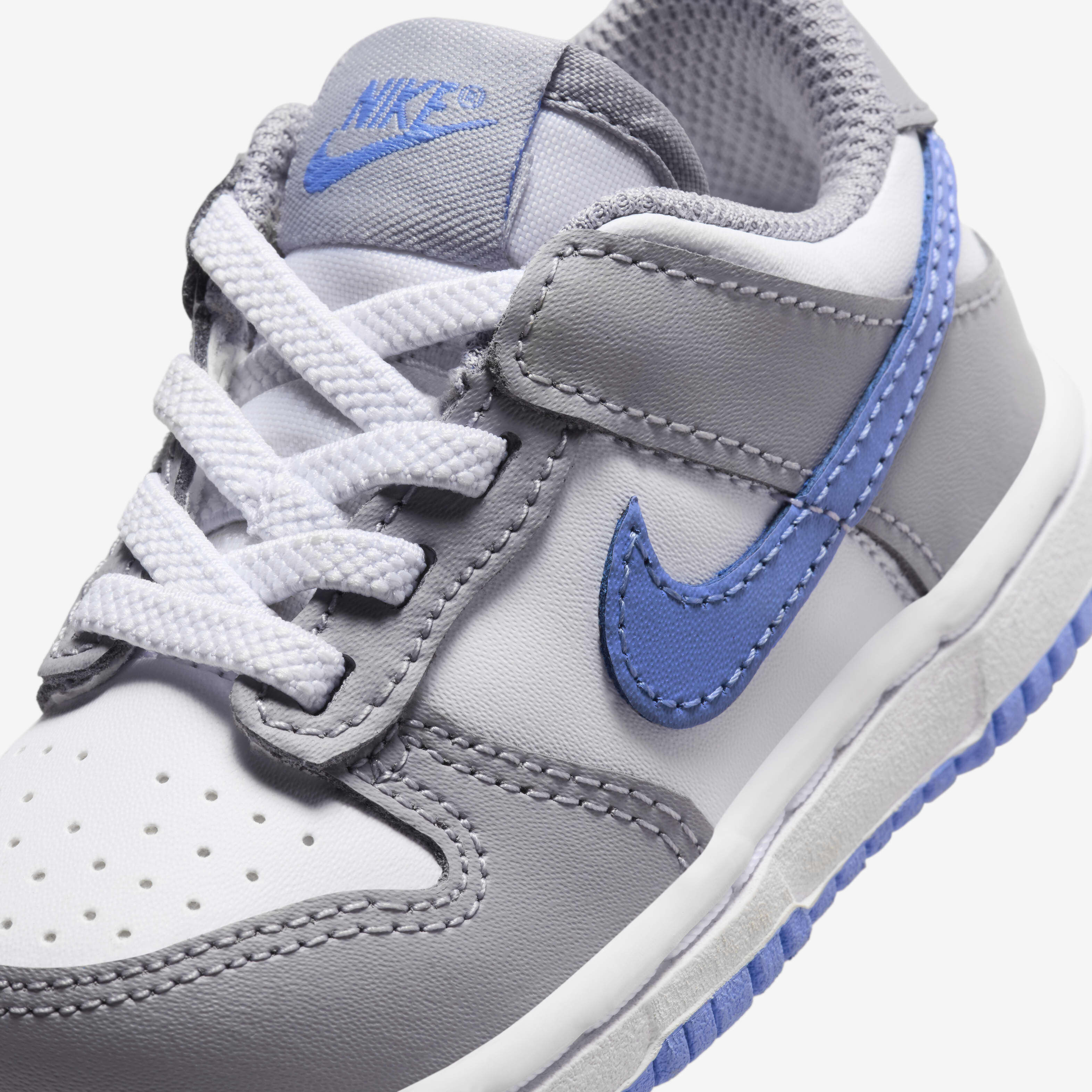 Nike Dunk Low image number 6