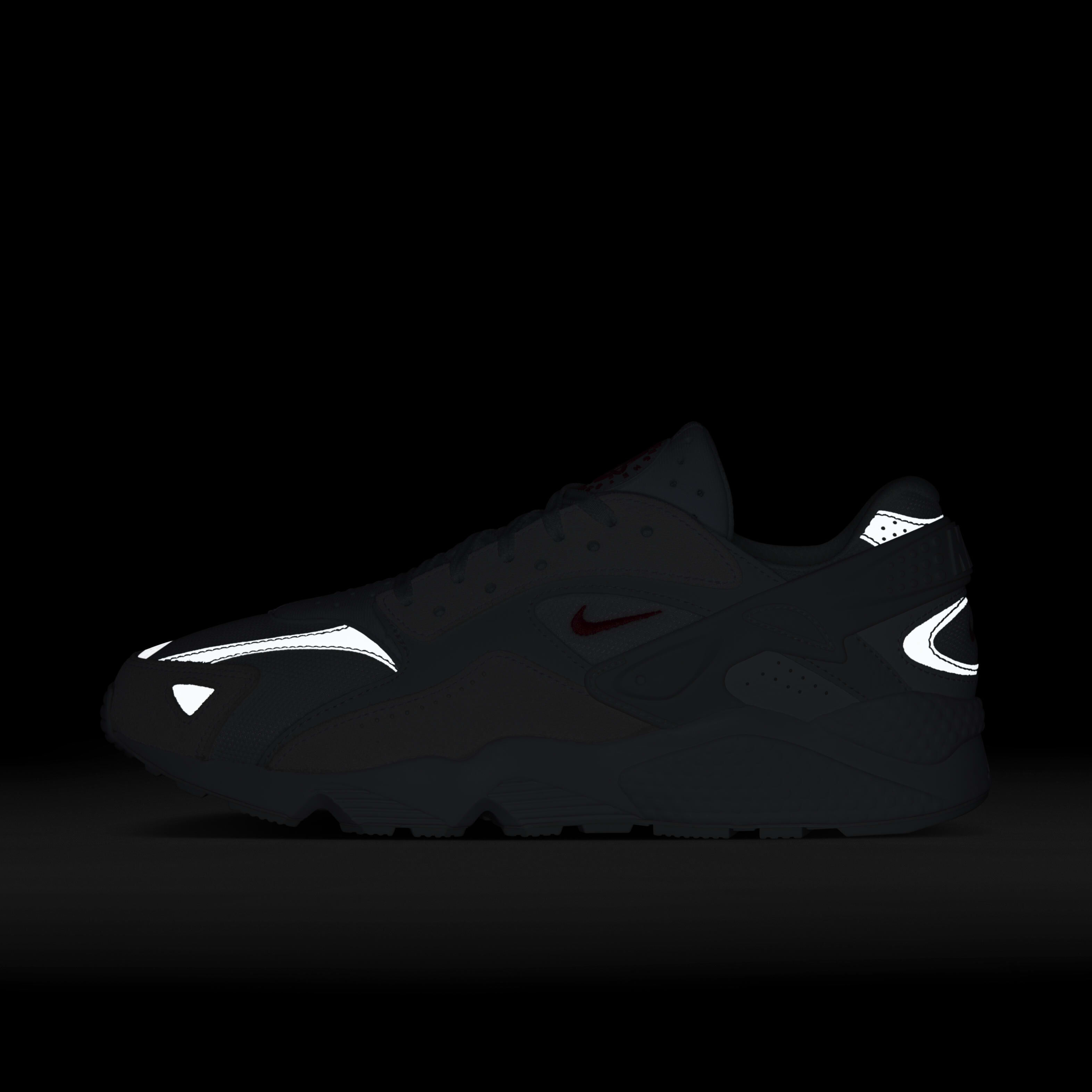 Nike Air Huarache Runner image number 10