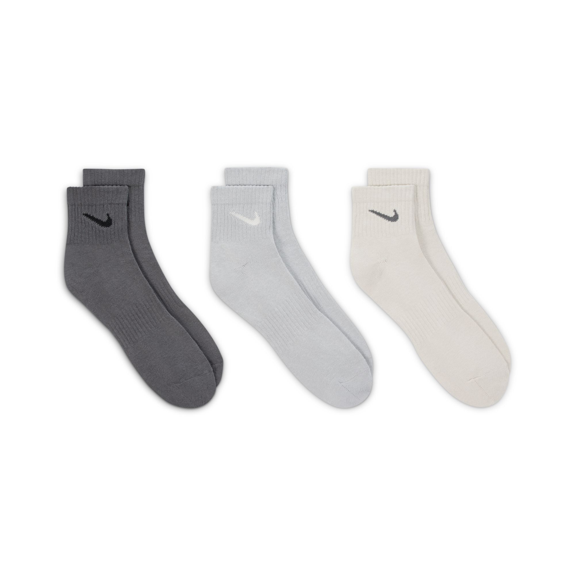 Nike Everyday Lightweight image number 2