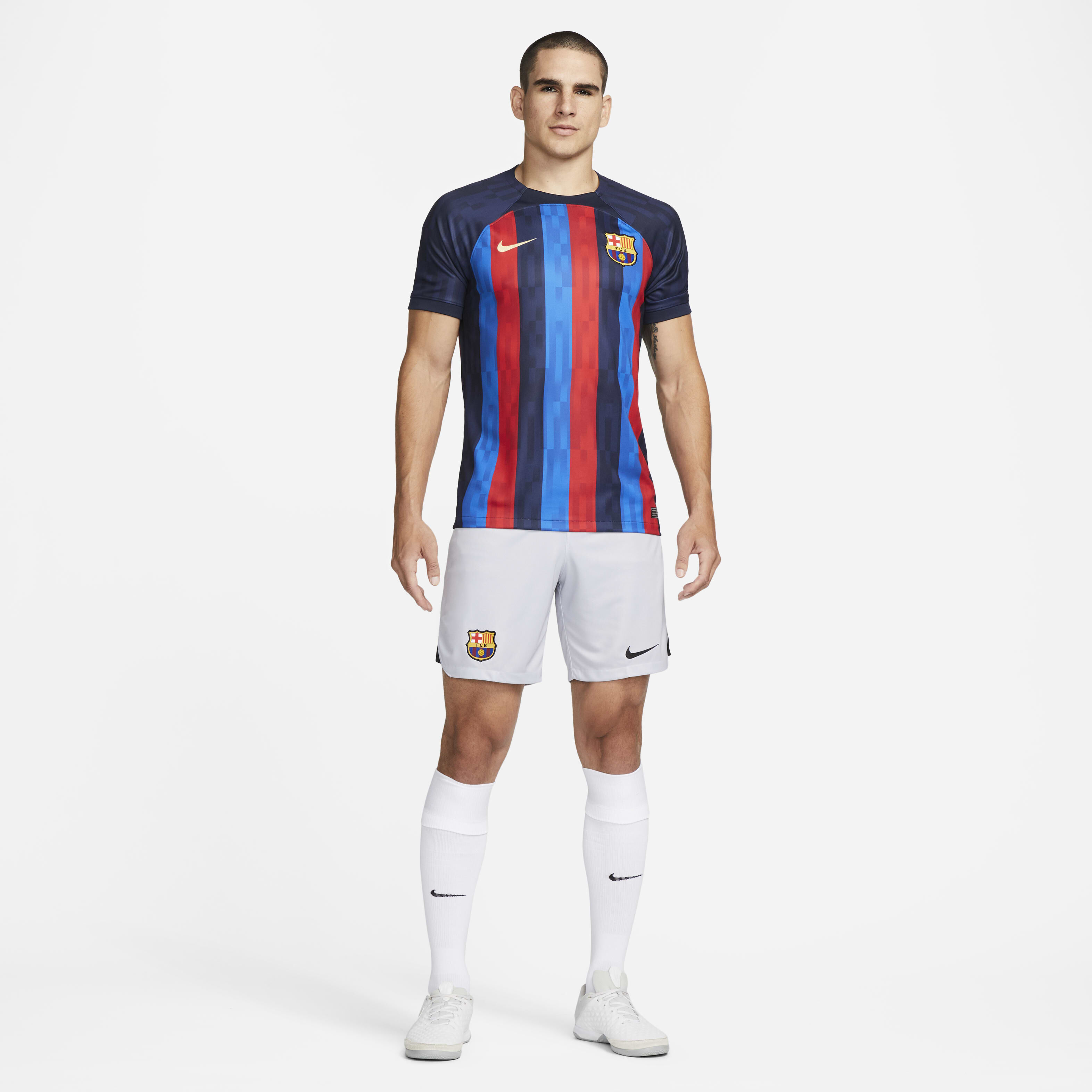 برشلونة 2022/23 ستيديوم البديل image number 6