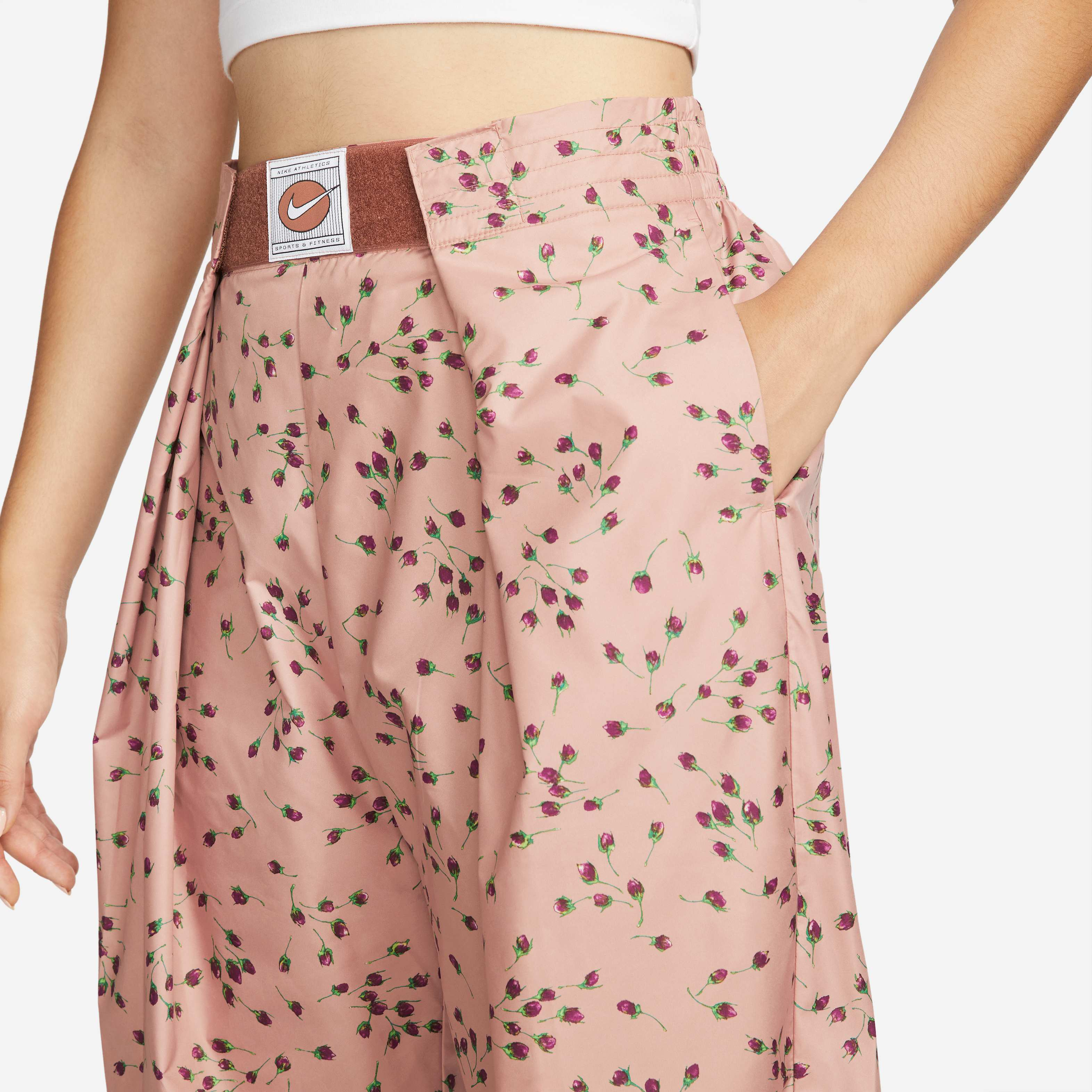 Nike Sportswear Icon Clash image number 2