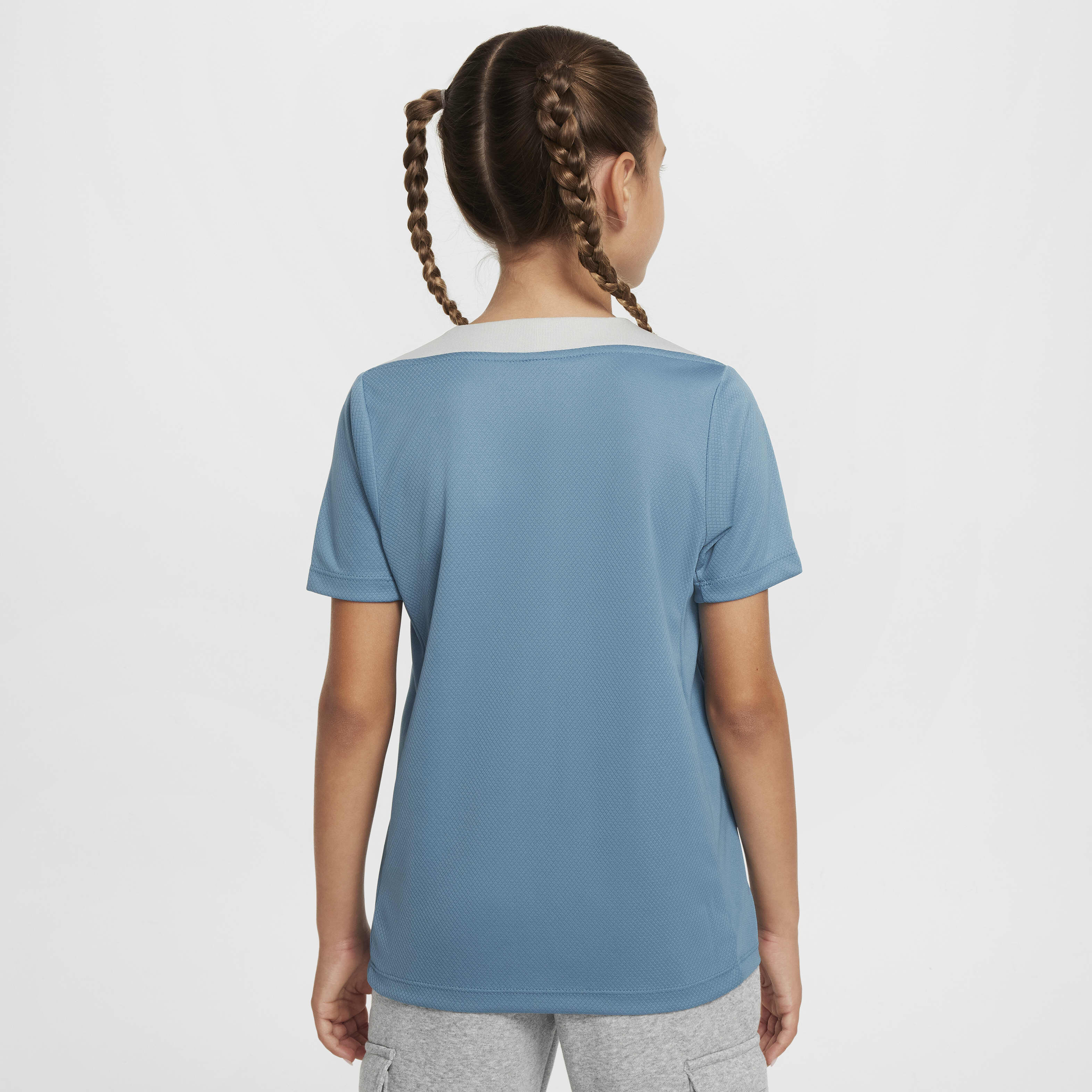 أتلتيكو مدريد سترايك image number 1