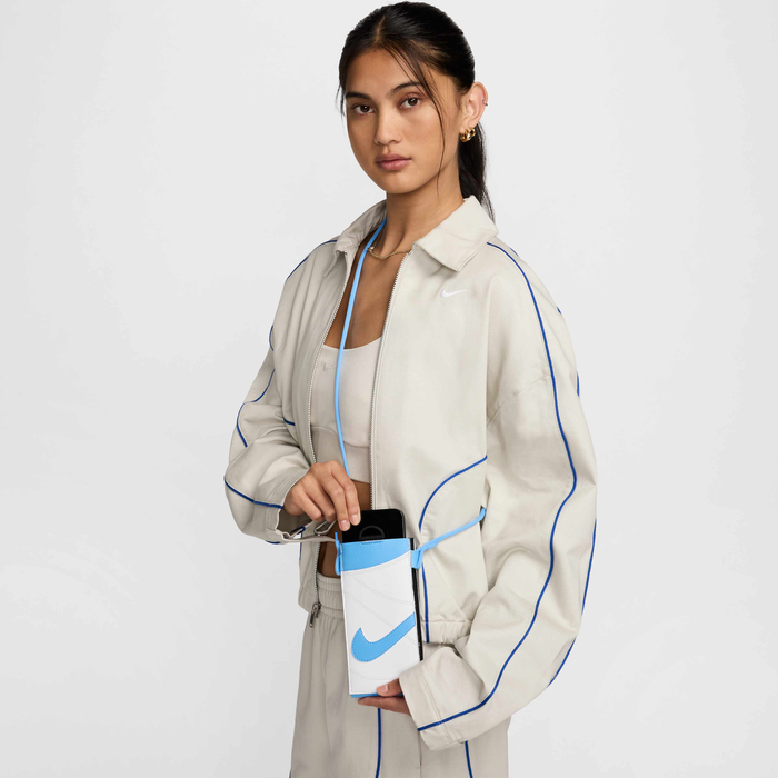 نايكي بريميوم image number 0 نايكي بريميوم image number 0